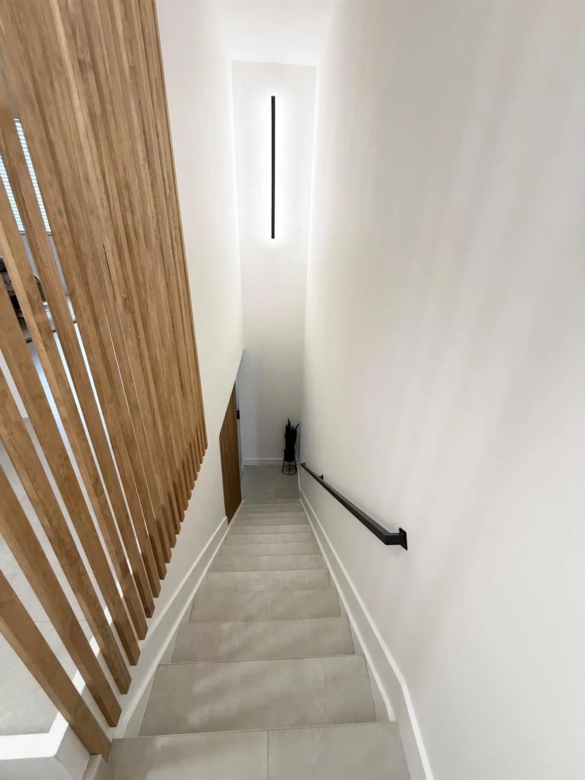 1015 Ventnor Avenue, #3d