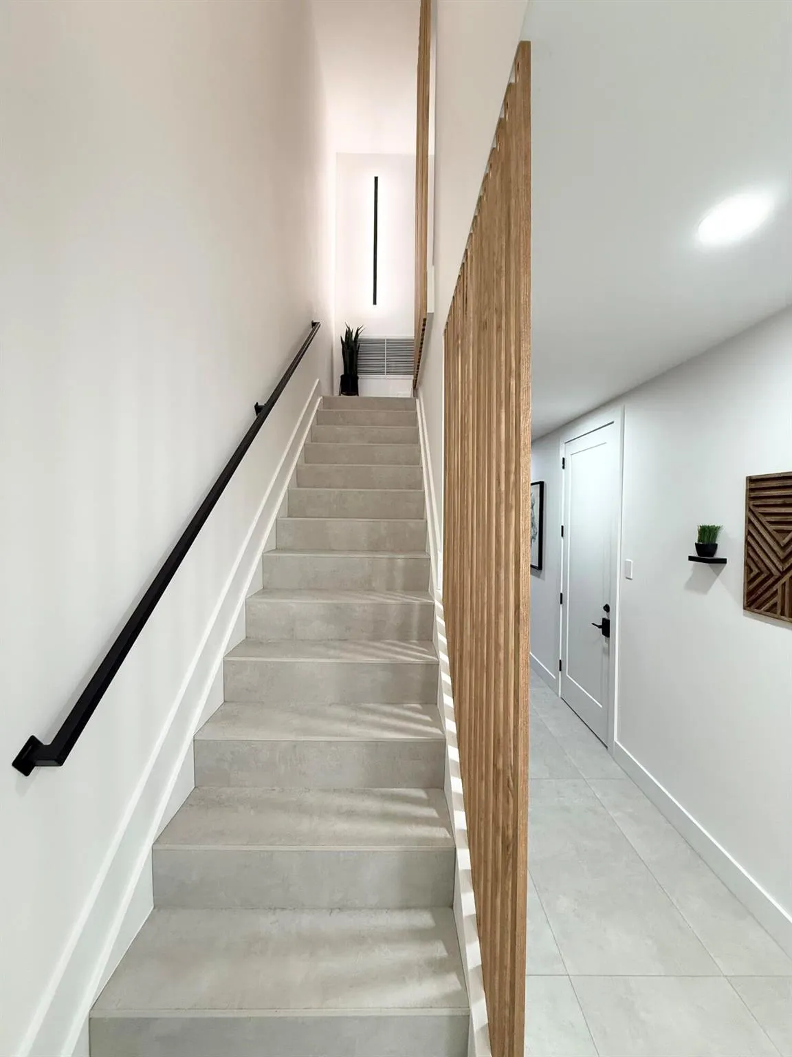 1015 Ventnor Avenue, #3d