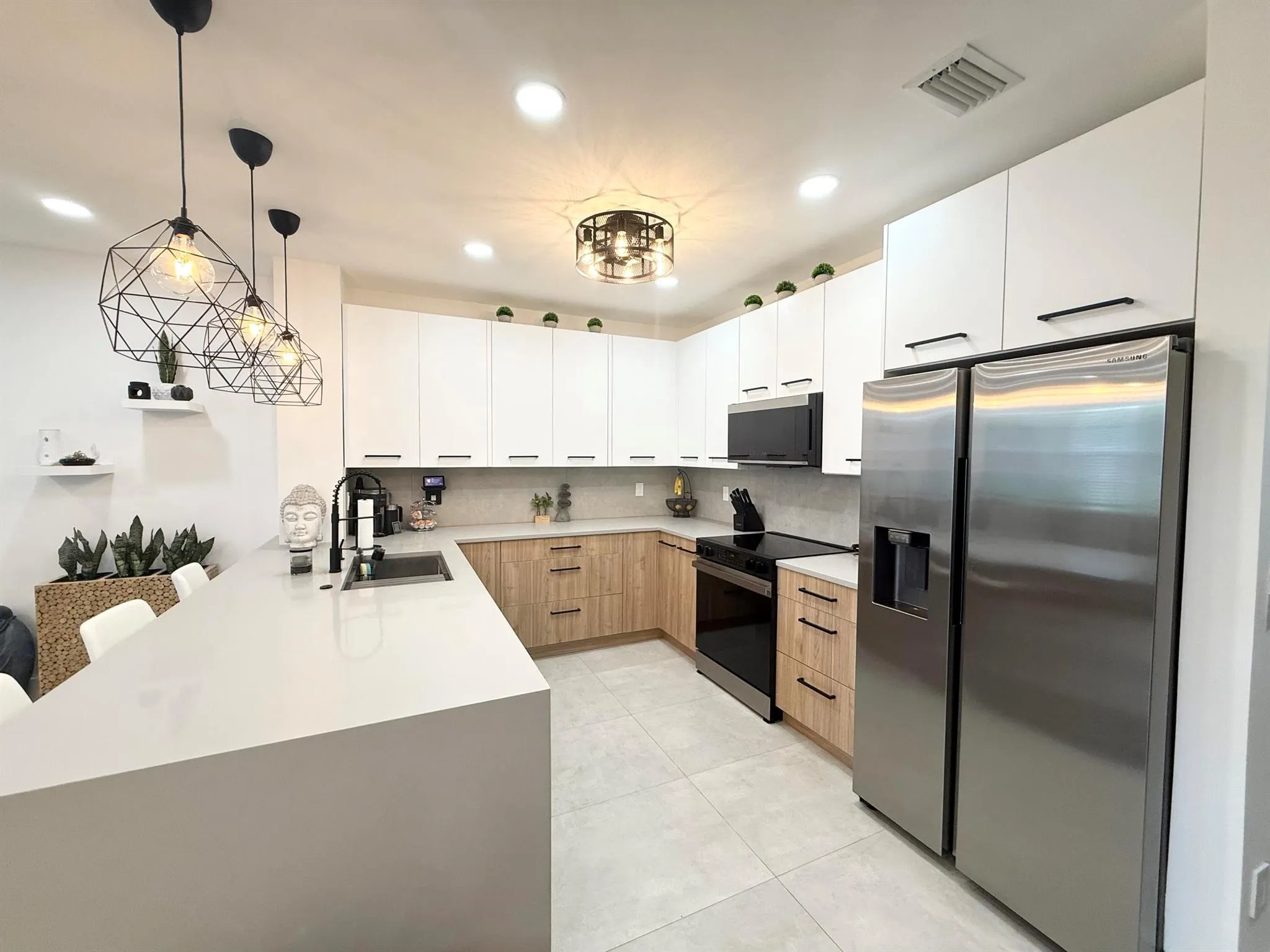 1015 Ventnor Avenue, #3d