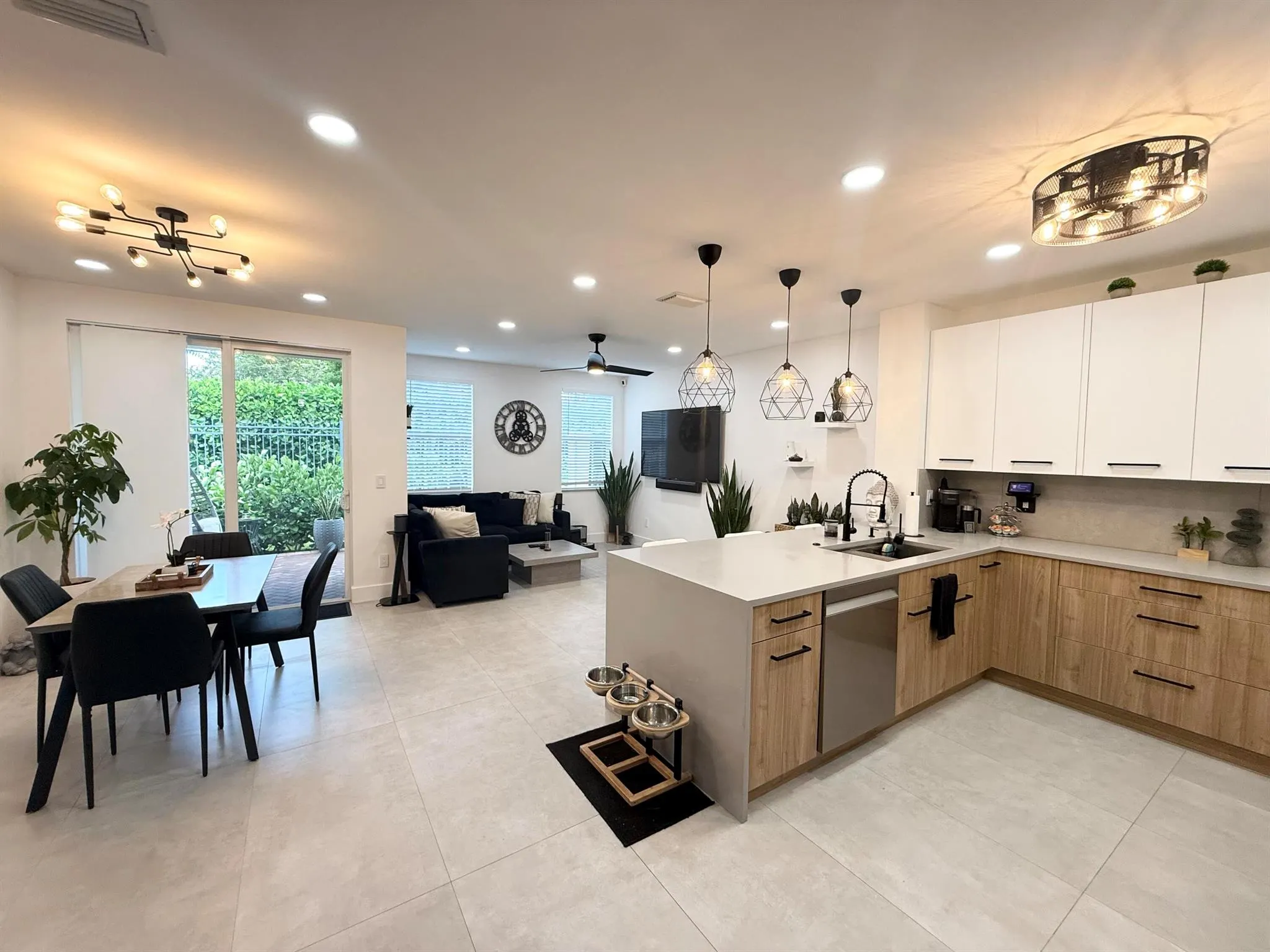 1015 Ventnor Avenue, #3d