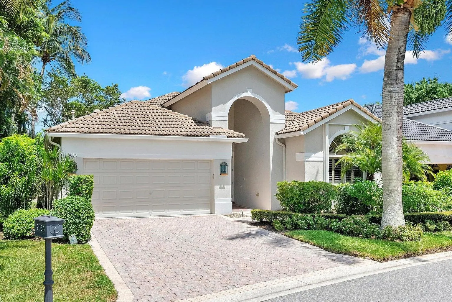 9036 Sand Pine Lane