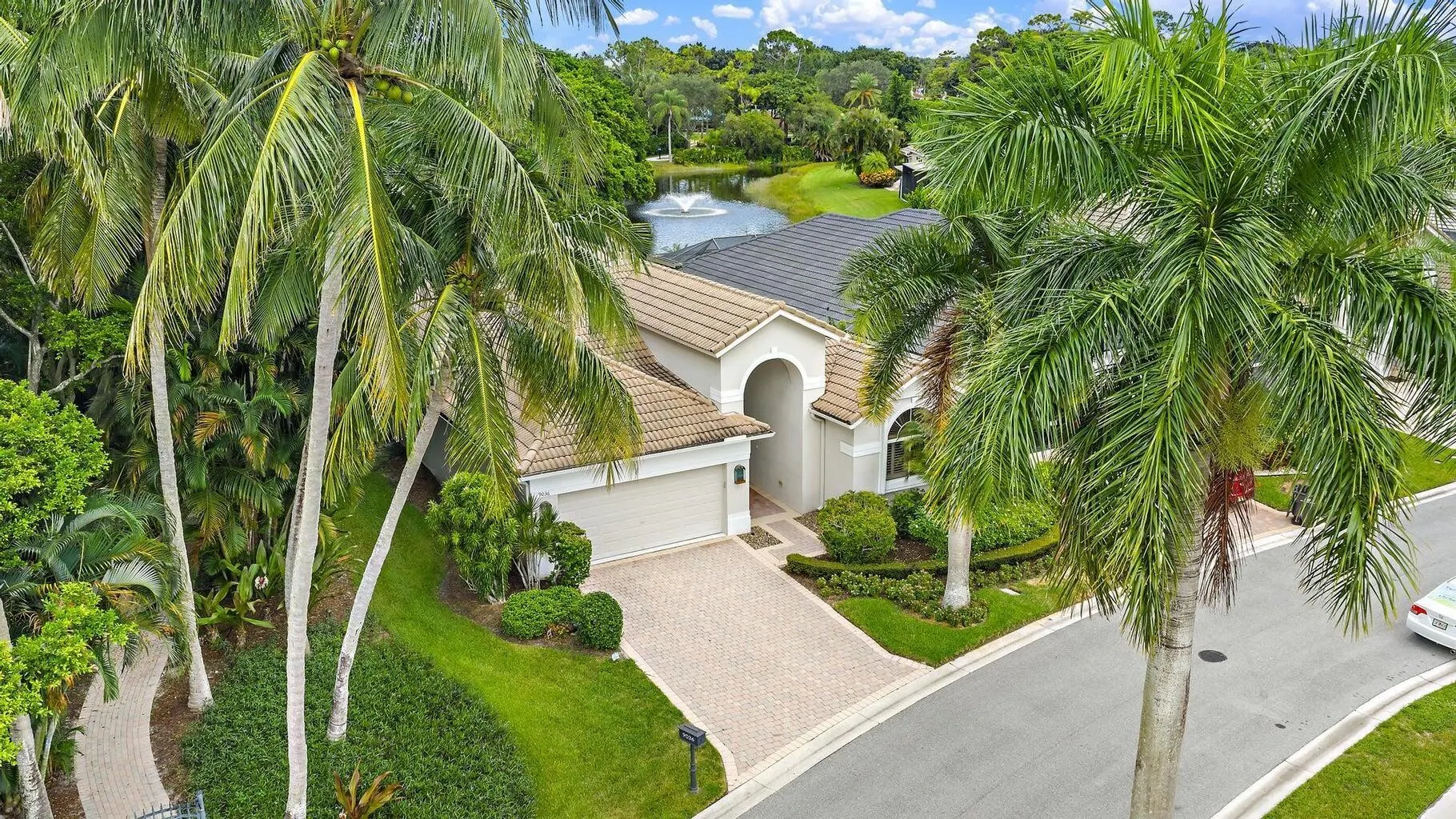 9036 Sand Pine Lane