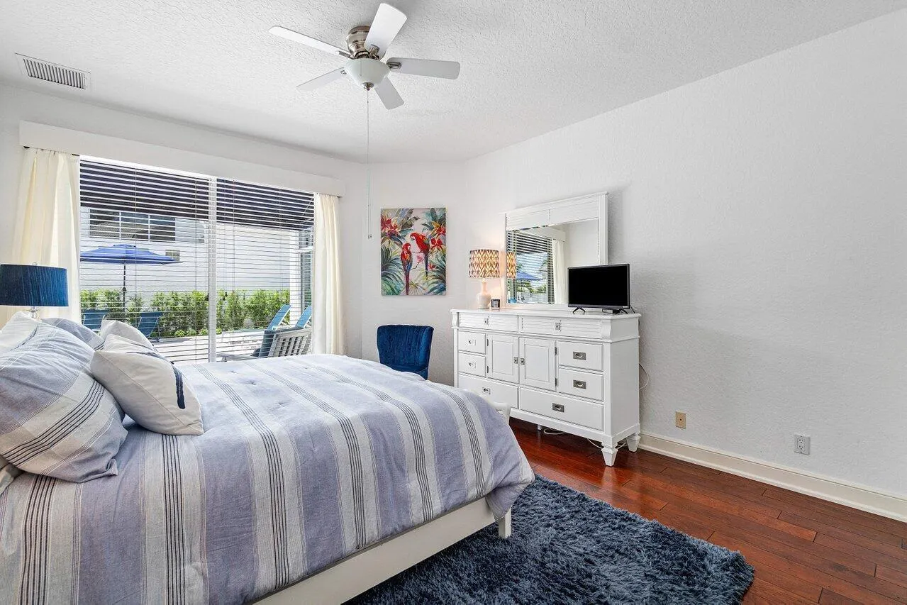 1144 Crystal Drive