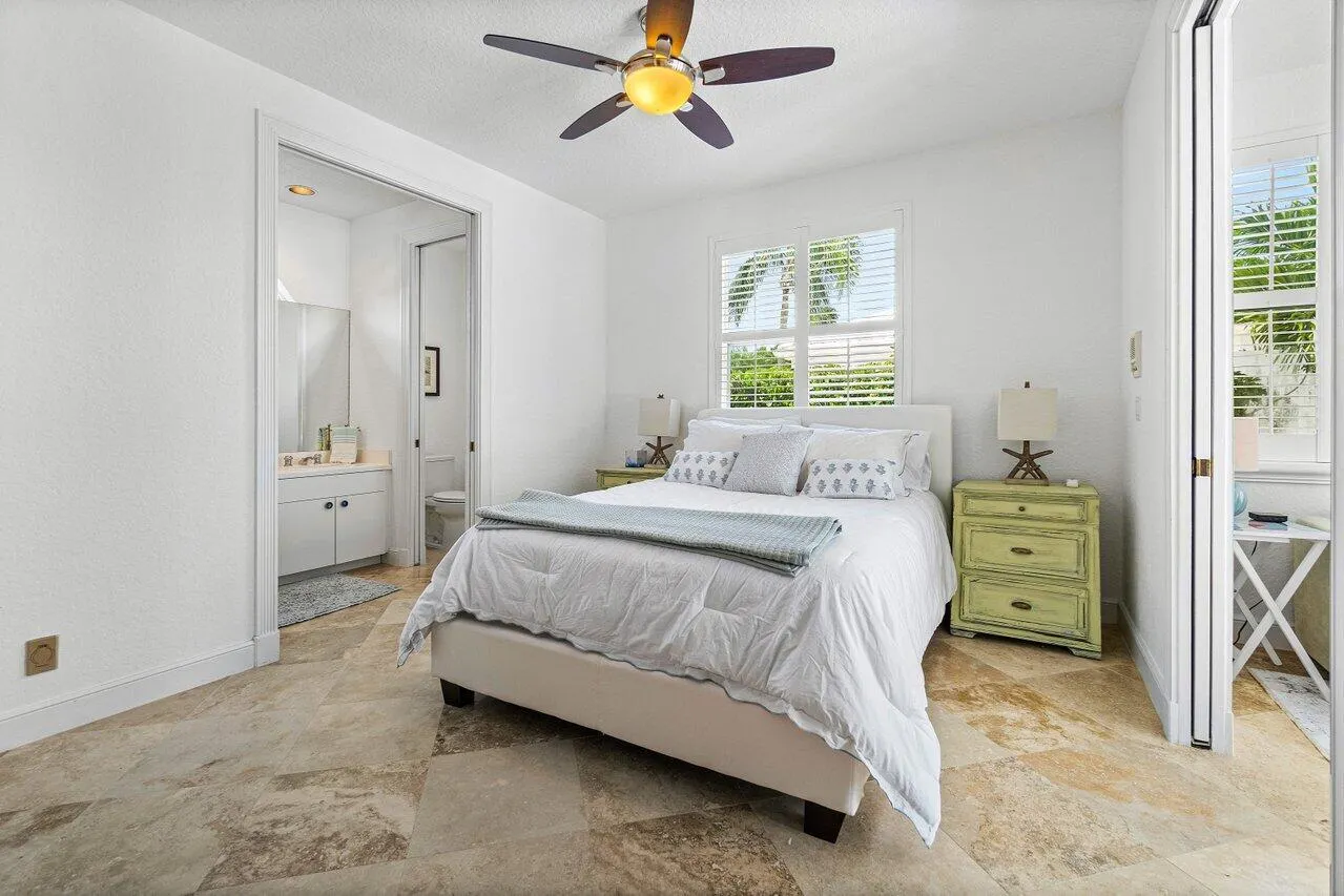 1144 Crystal Drive