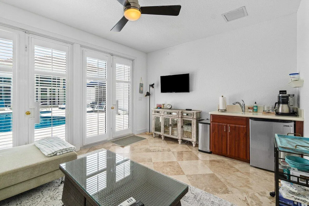 1144 Crystal Drive