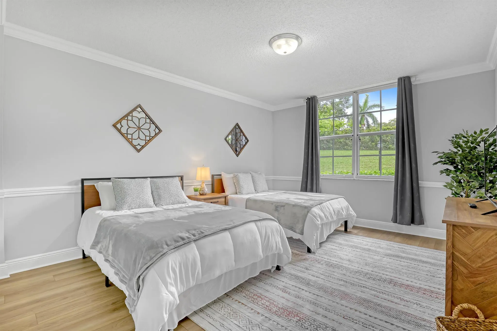 11790 Saint Andrews Place, #105