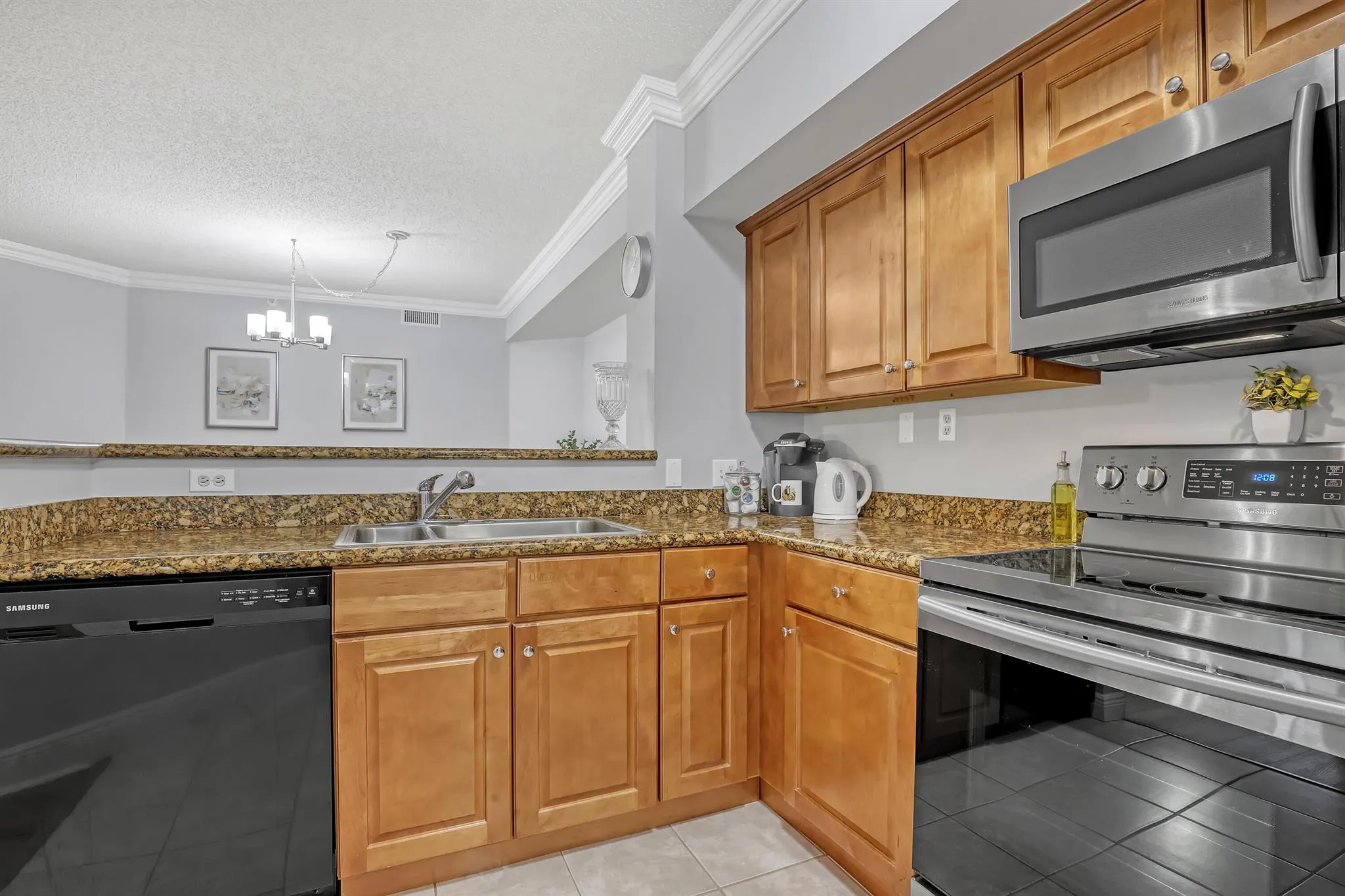 11790 Saint Andrews Place, #105