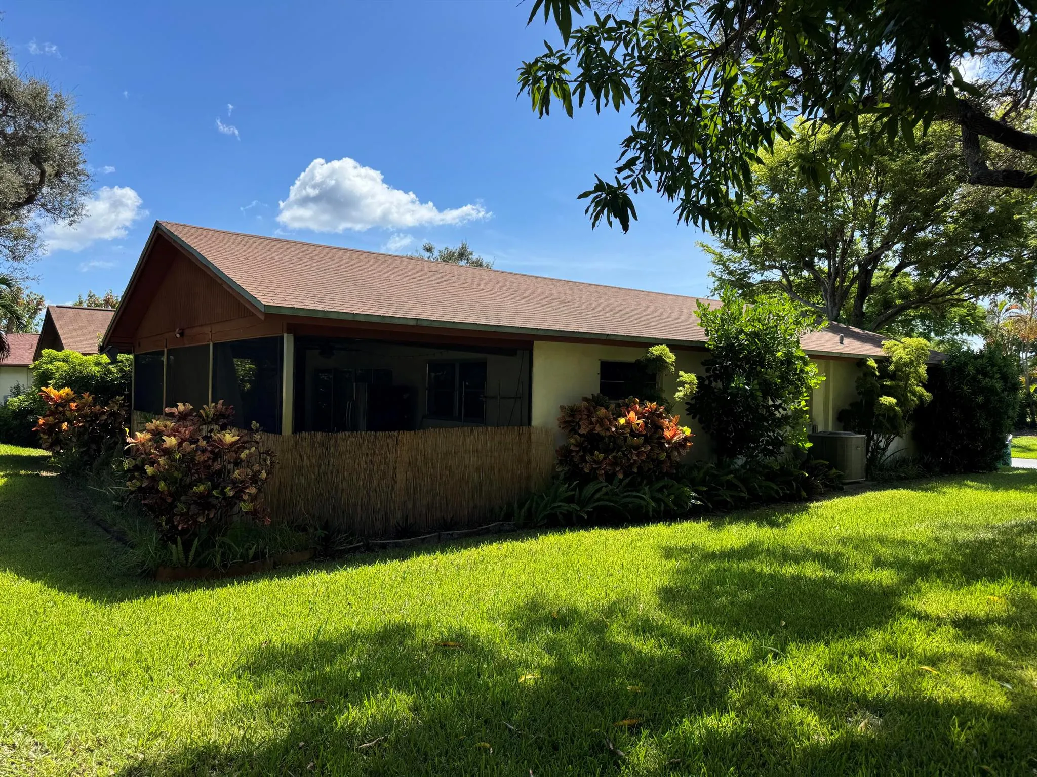 531 SE 28th Avenue, #A