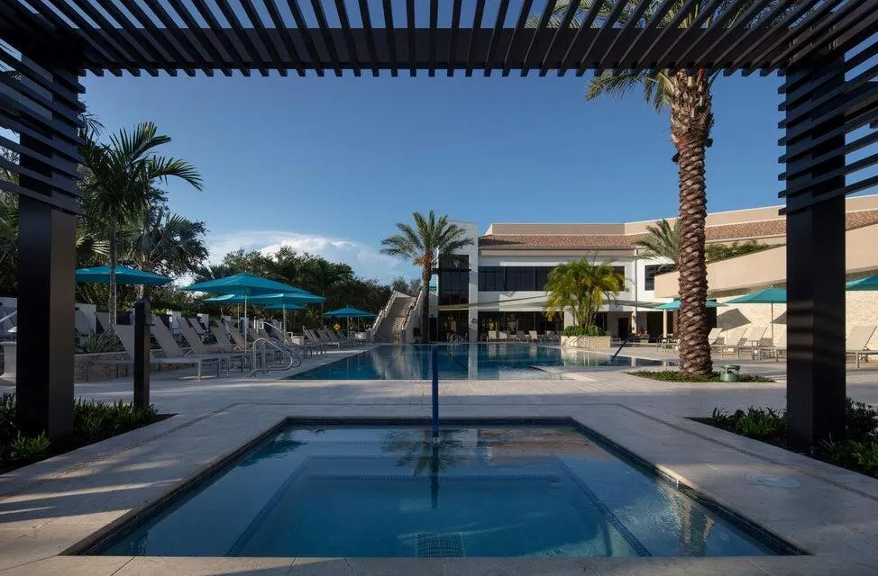 15774 Loch Maree Lane, #3801