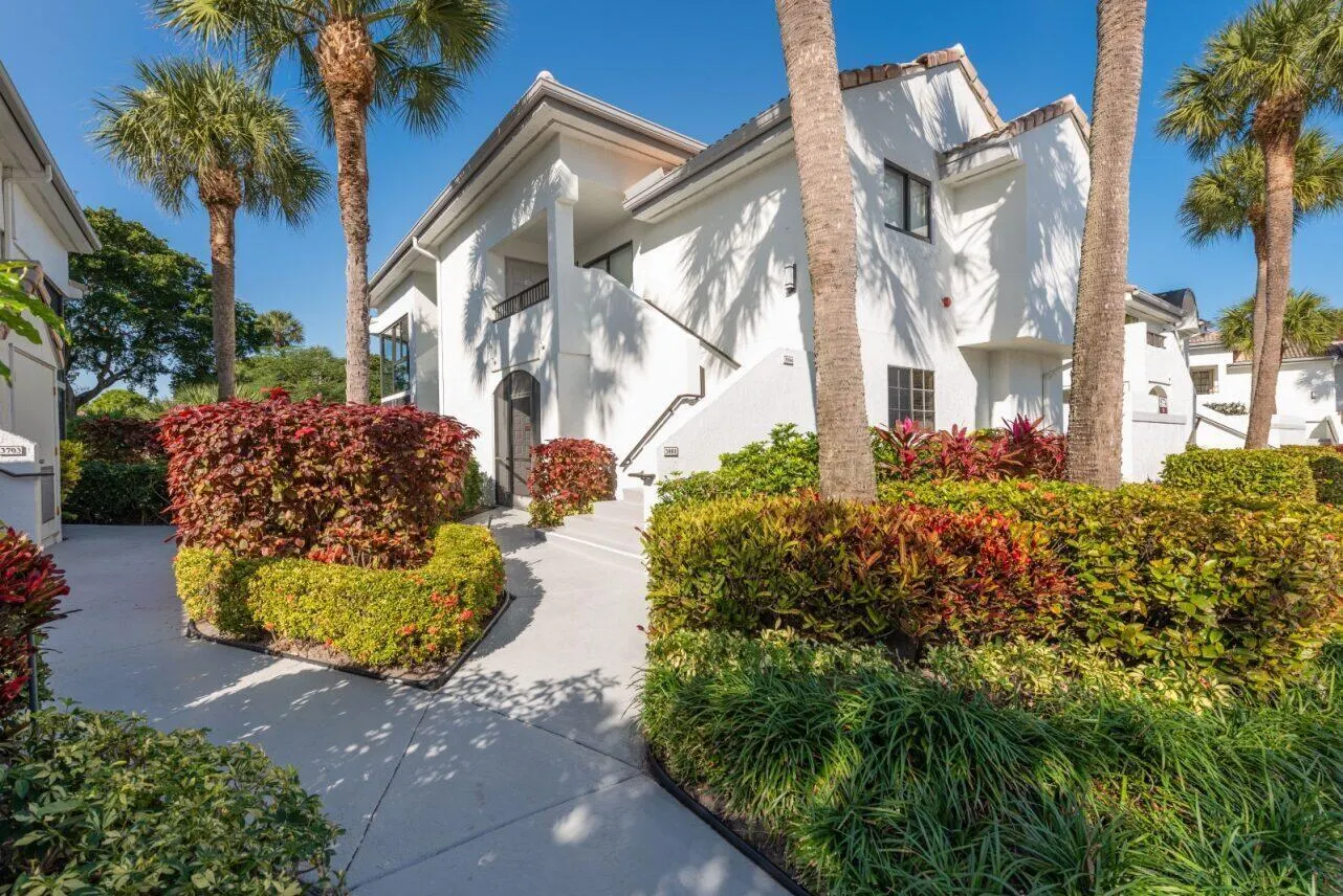 15774 Loch Maree Lane, #3801