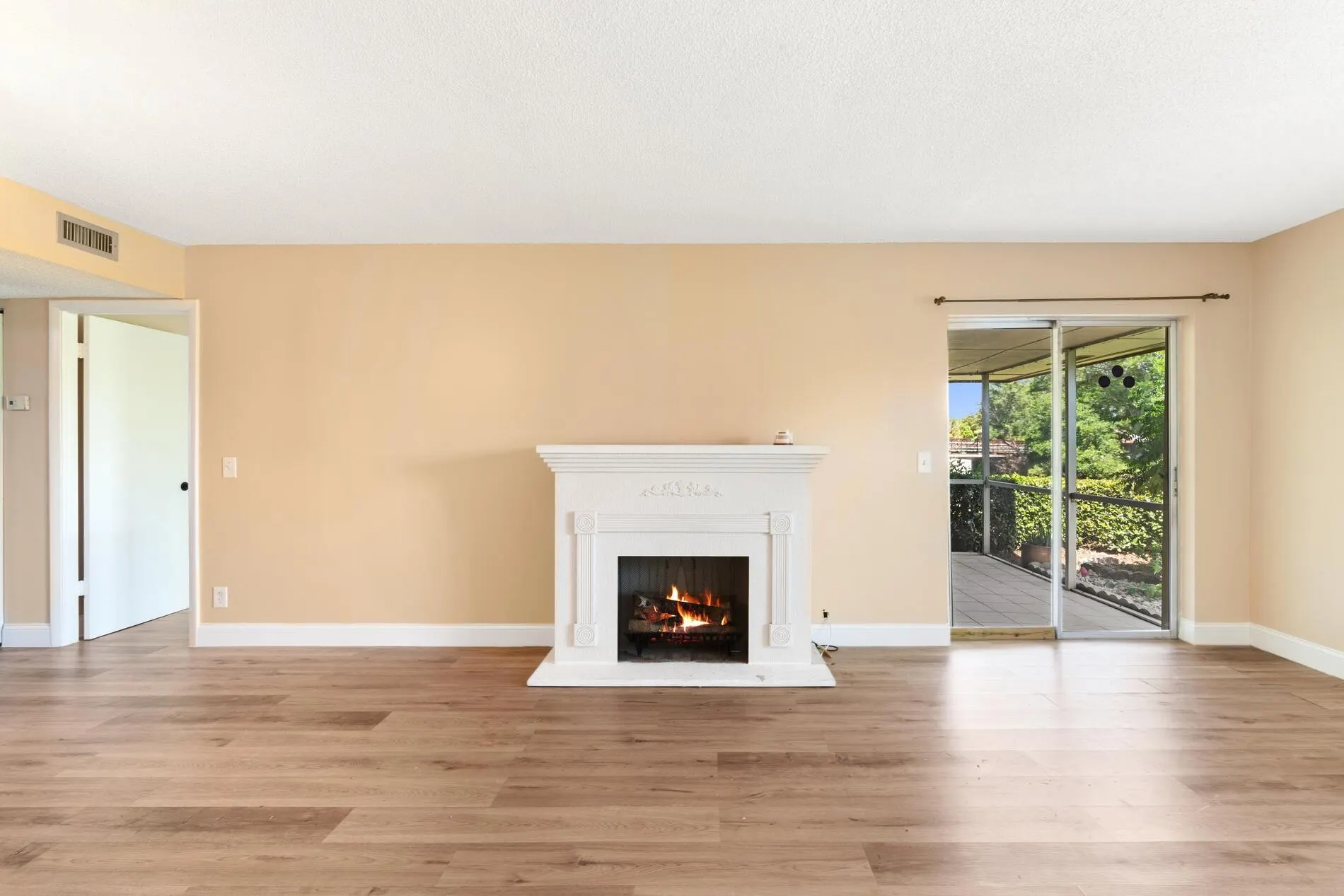 12015 Greenway Circle S, #101