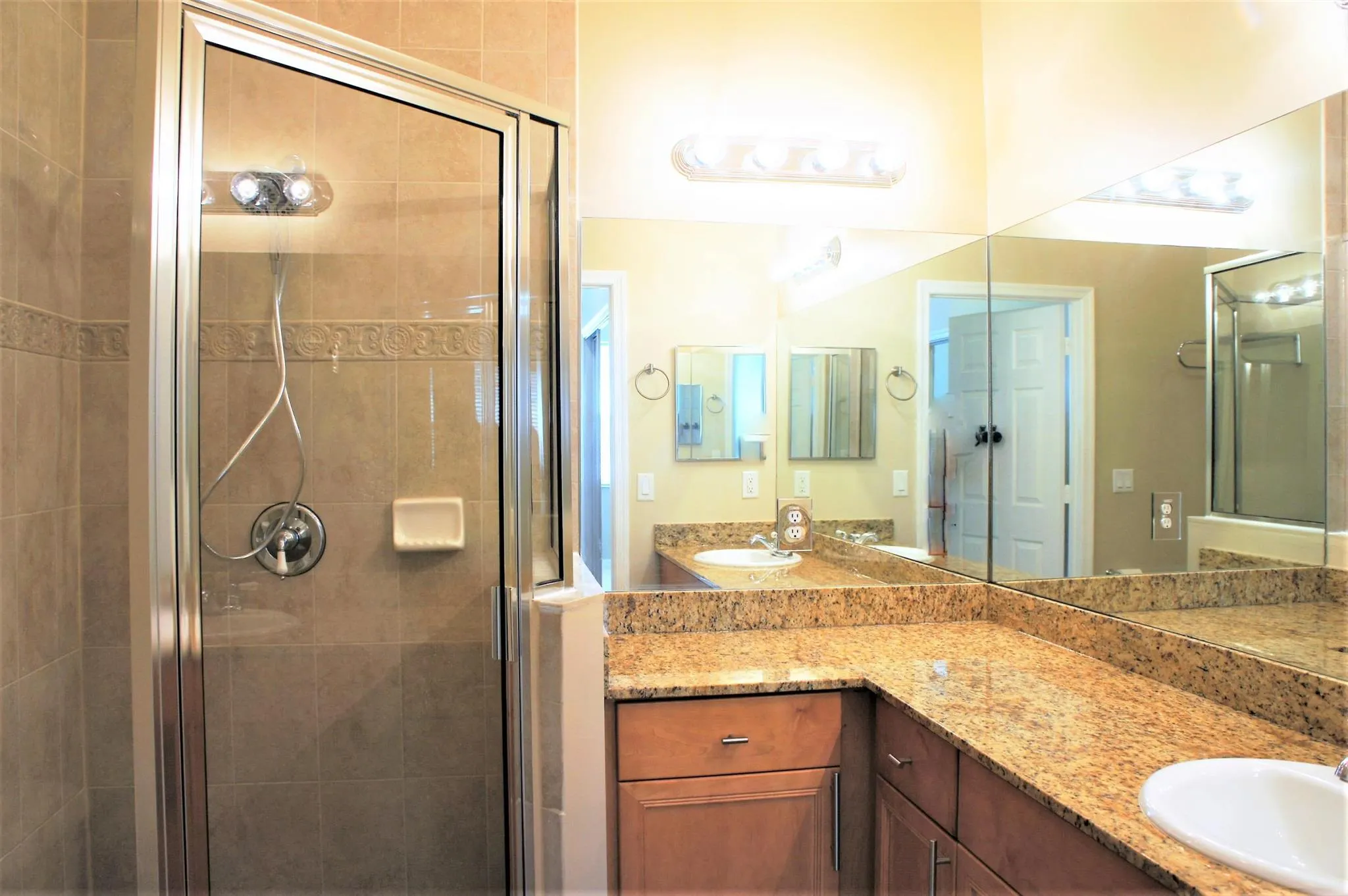 902 S Federal Highway, #3