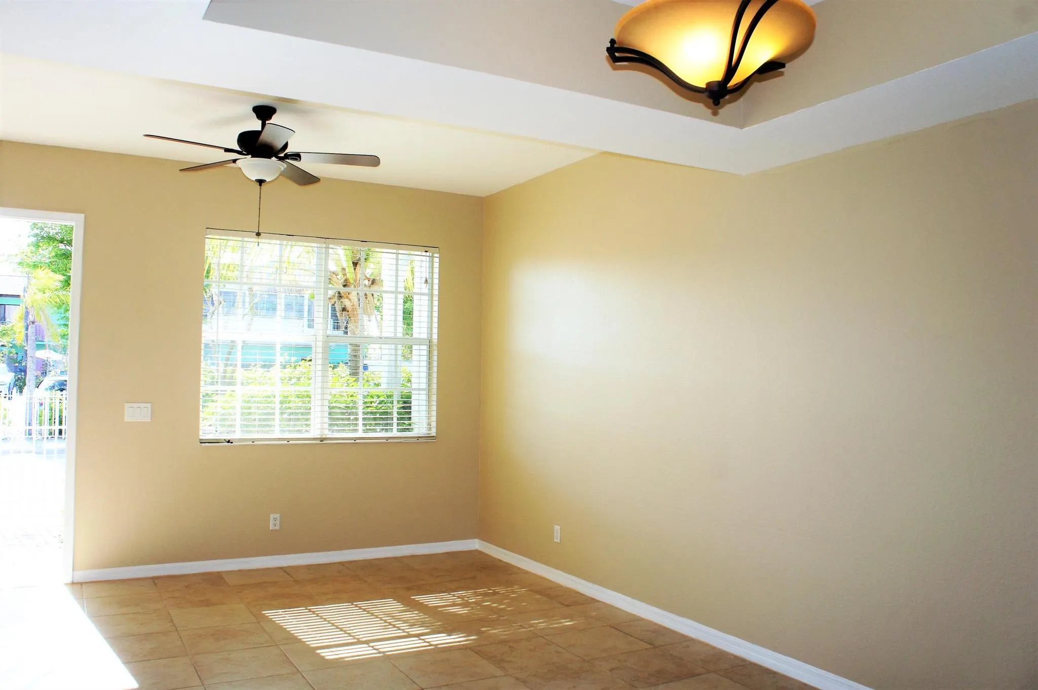 902 S Federal Highway, #3