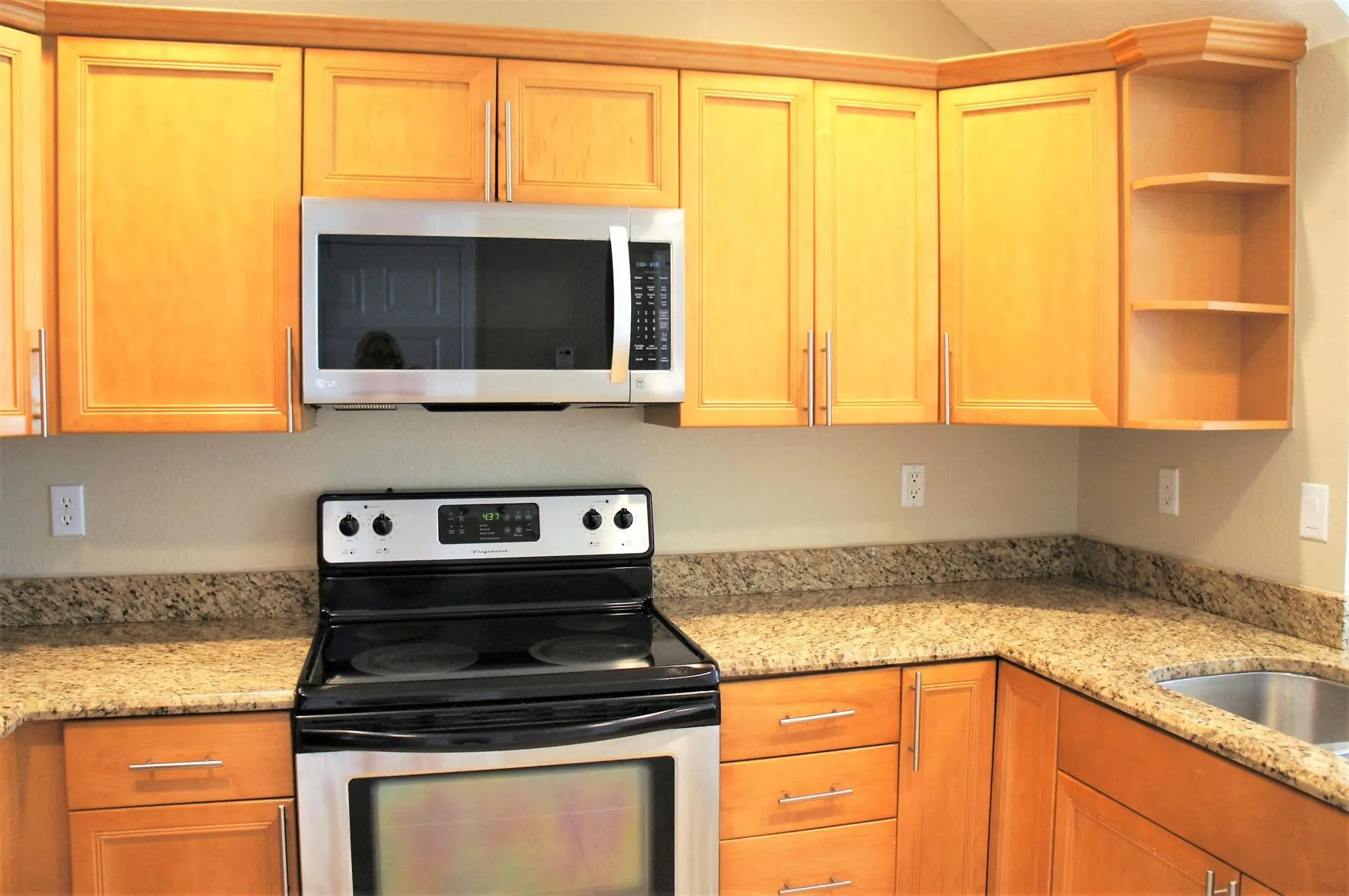 902 S Federal Highway, #3