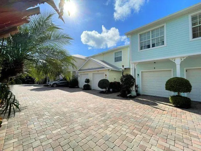 902 S Federal Highway, #3
