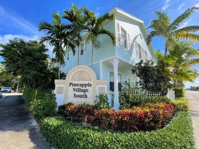 902 S Federal Highway, #3