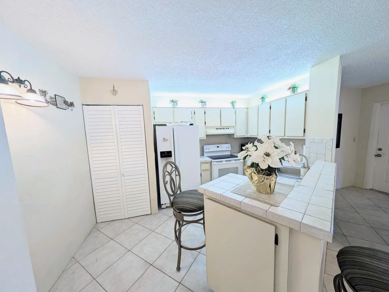 7515 S Oriole Boulevard NW, #203