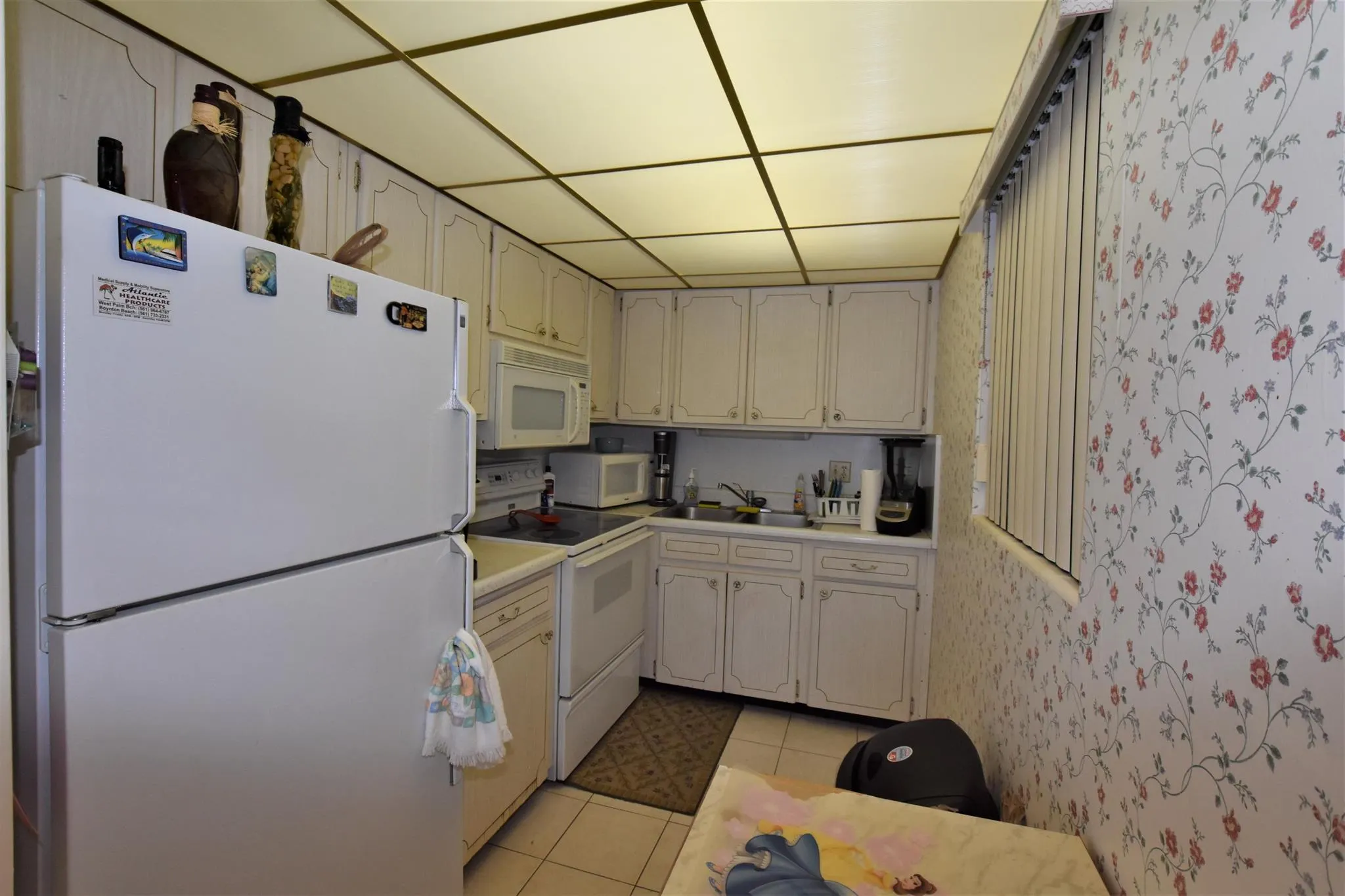 3240 Lake Osborne Drive, #204