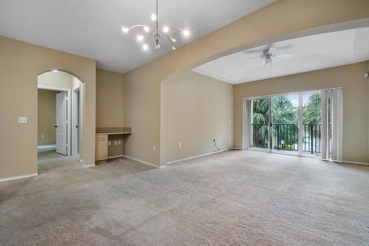1503 Belmont Place