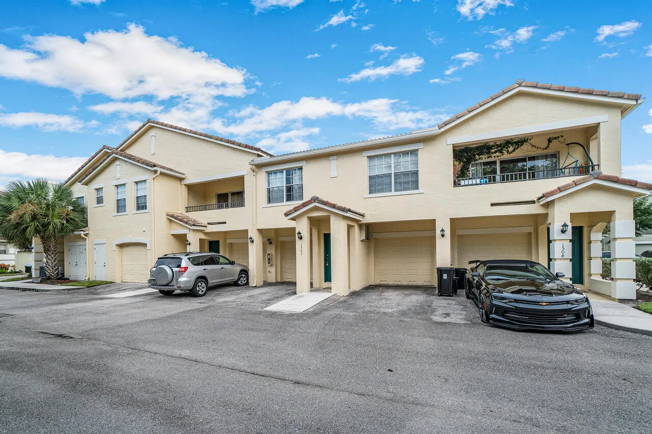 1503 Belmont Place