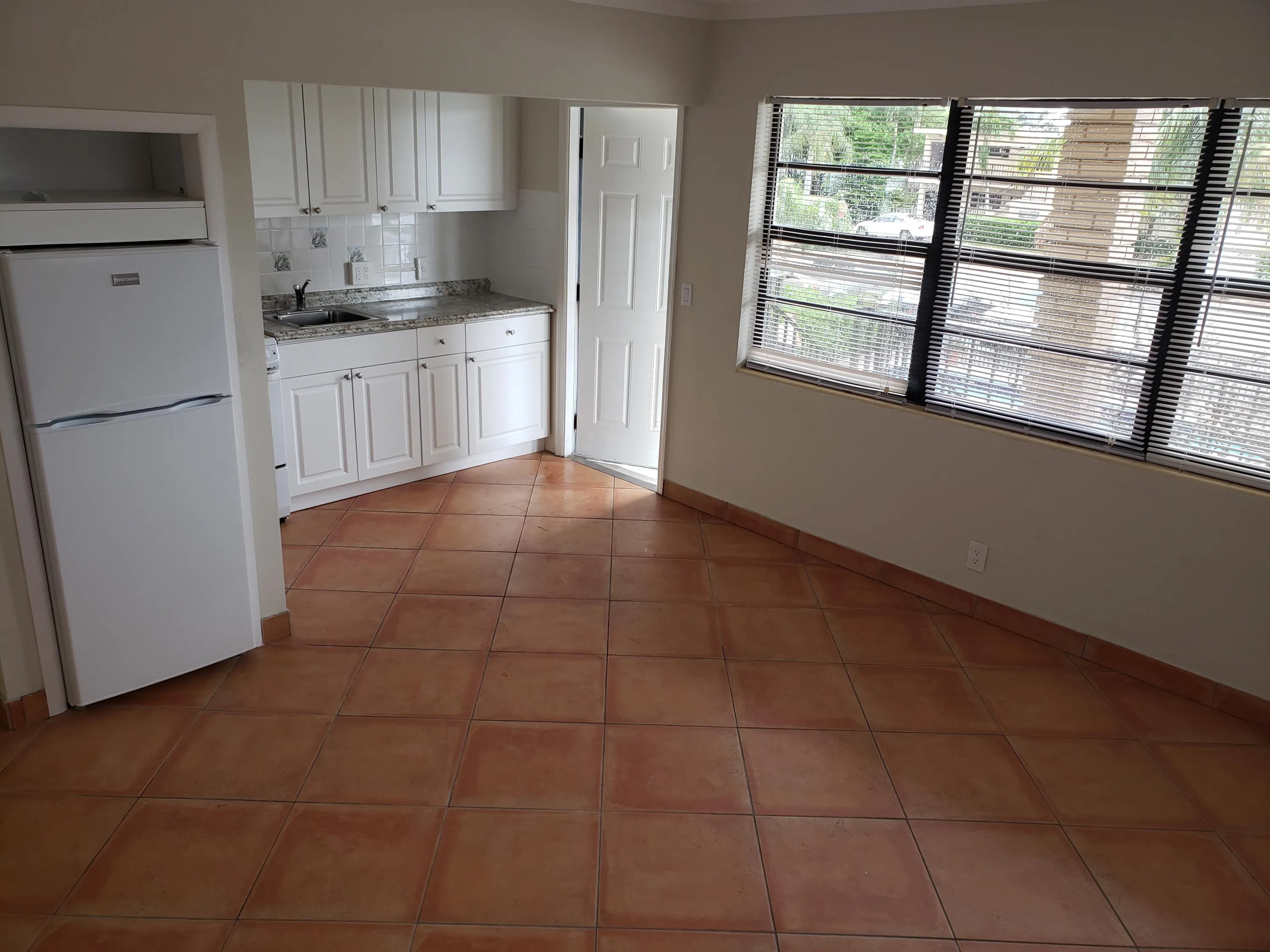 311 Inlet Way, #14