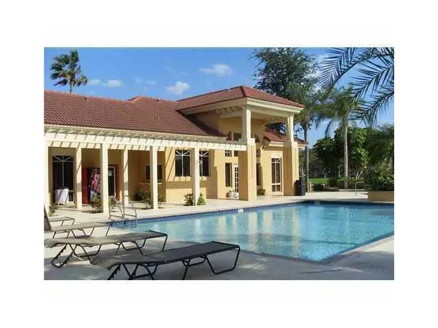 4823 Via Palm Lakes, #1317