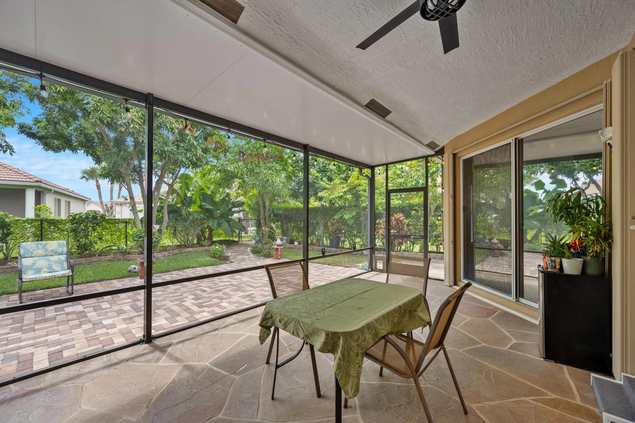 3804 Victoria Road