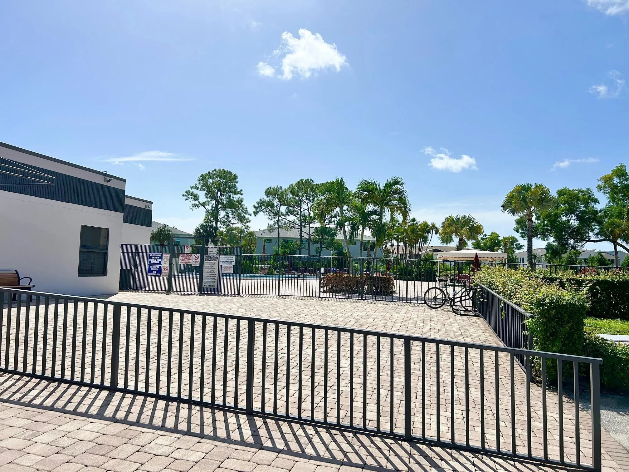 7590 Tahiti Lane, #101