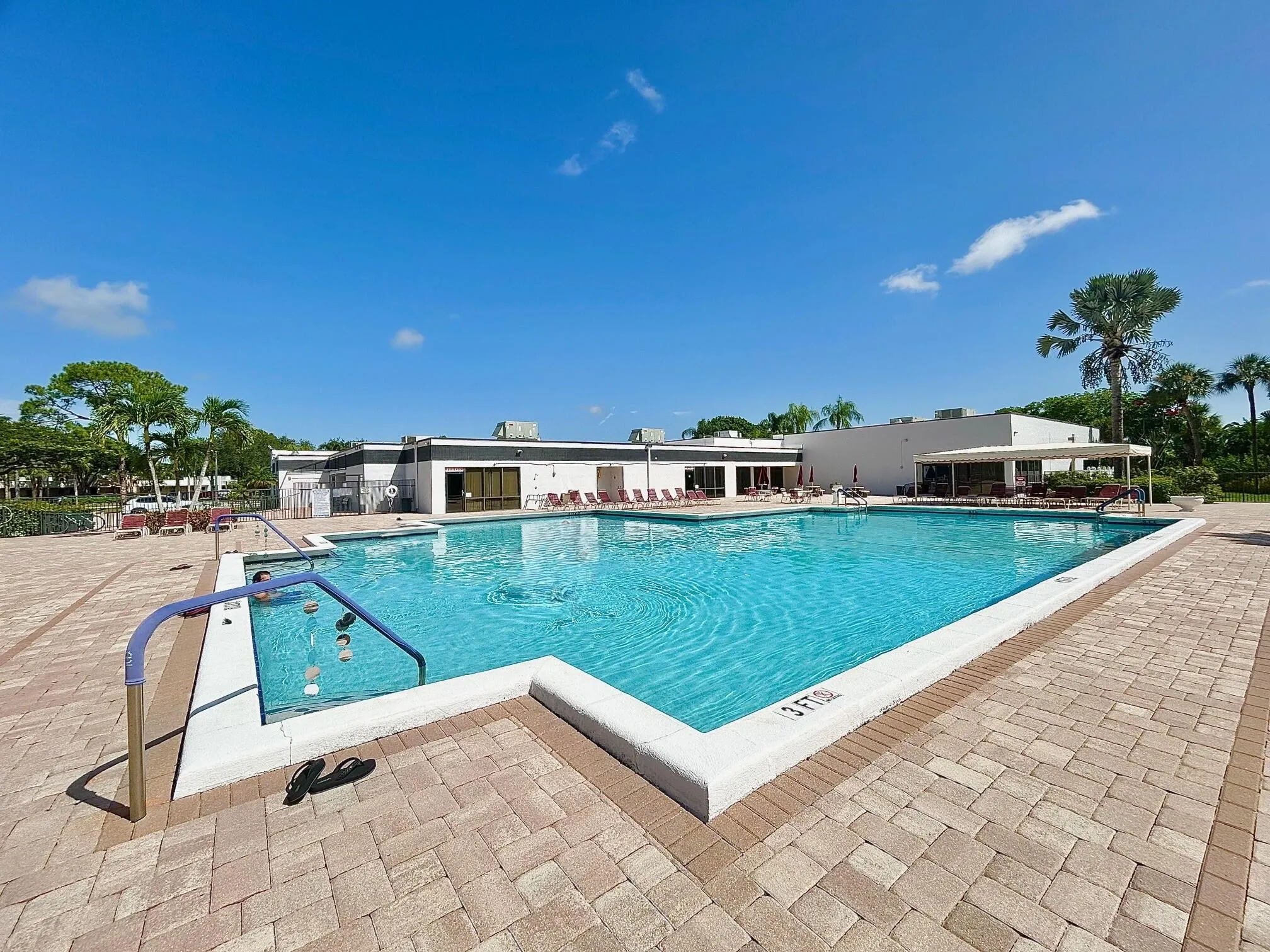 7590 Tahiti Lane, #101