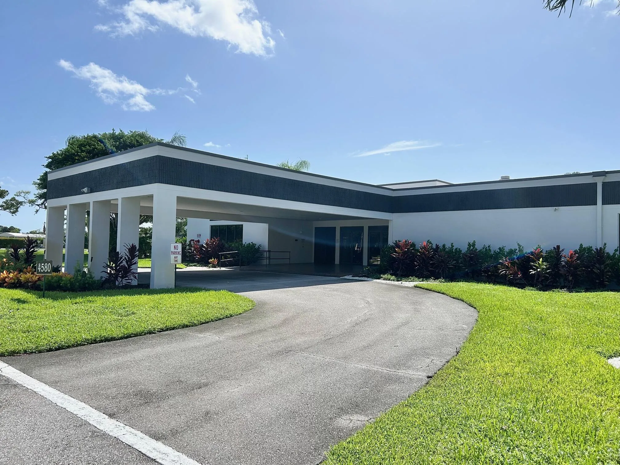 7590 Tahiti Lane, #101