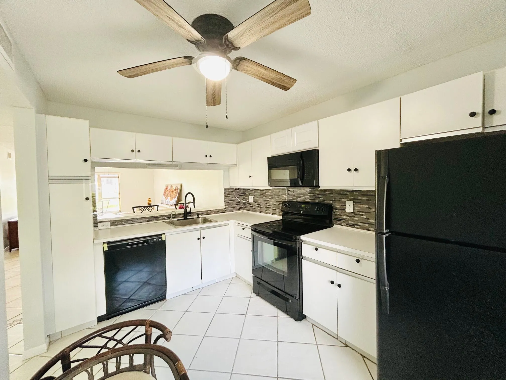 7590 Tahiti Lane, #101