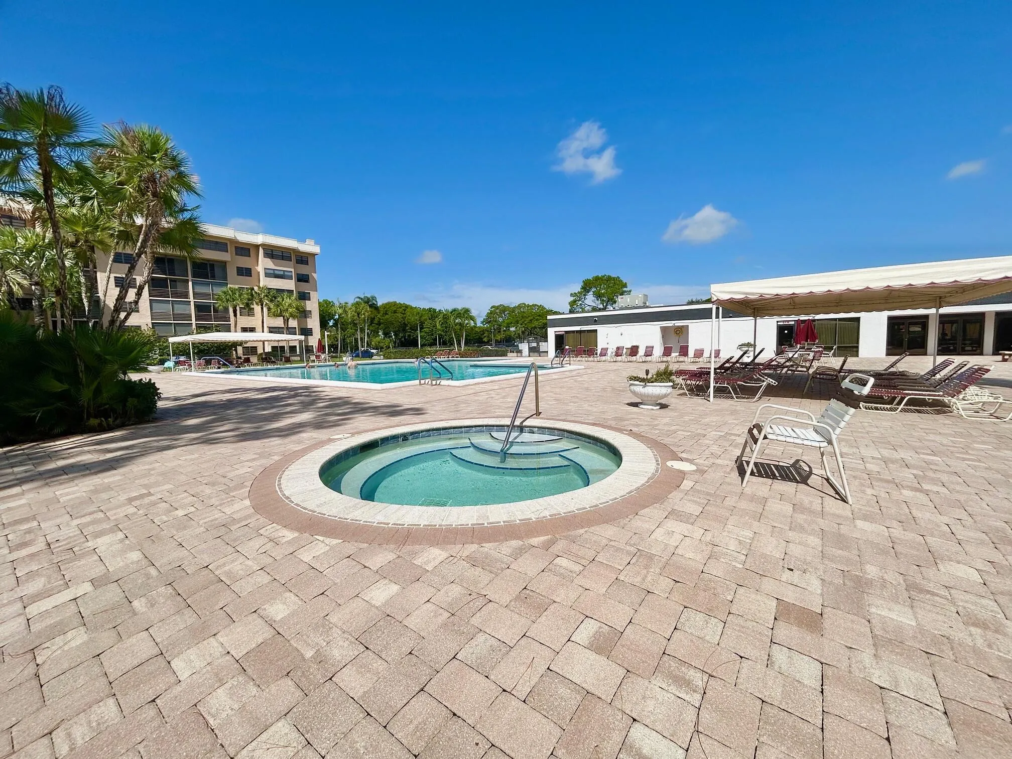 7590 Tahiti Lane, #101