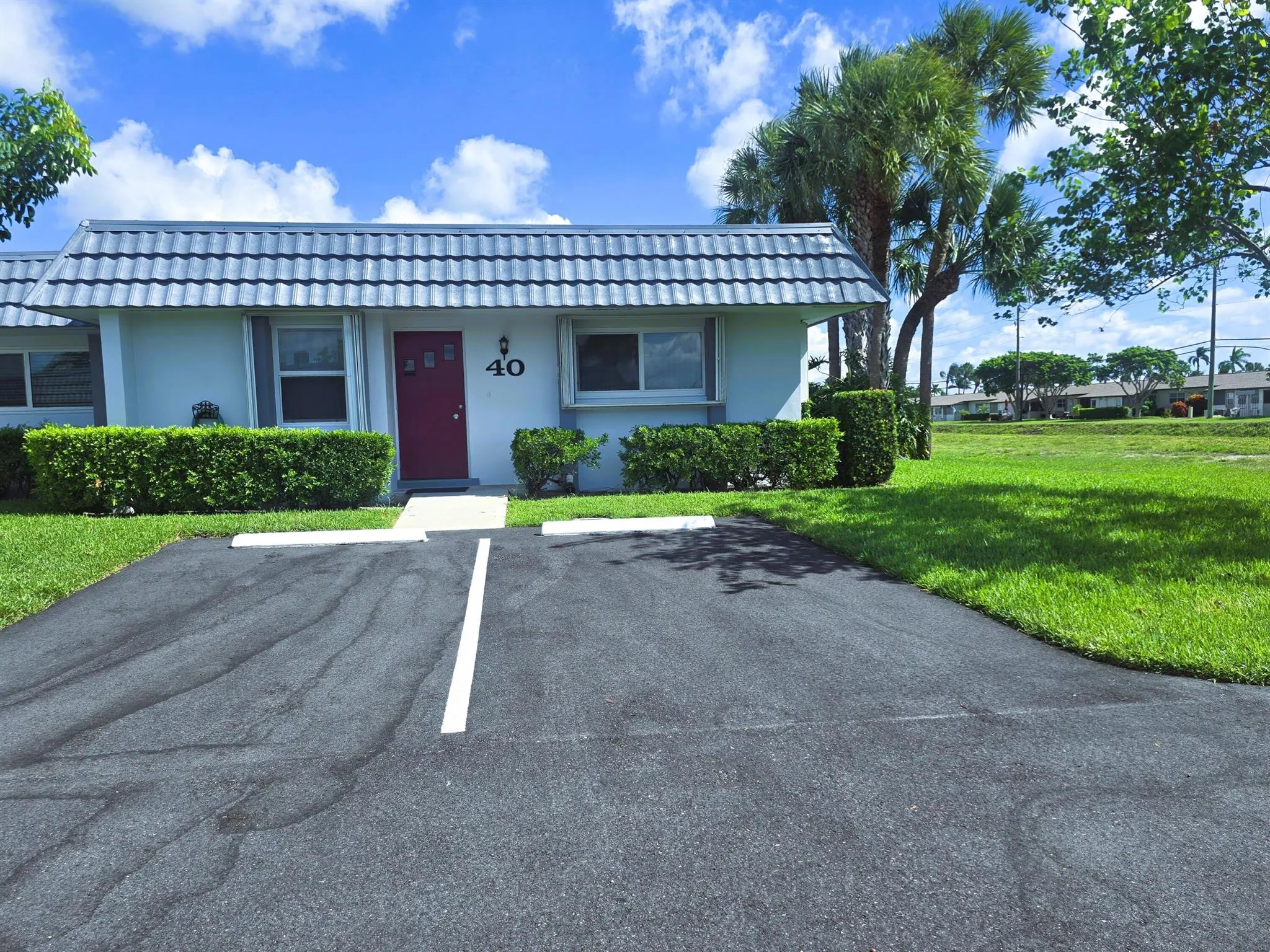 2886 Fernley Drive E, #40