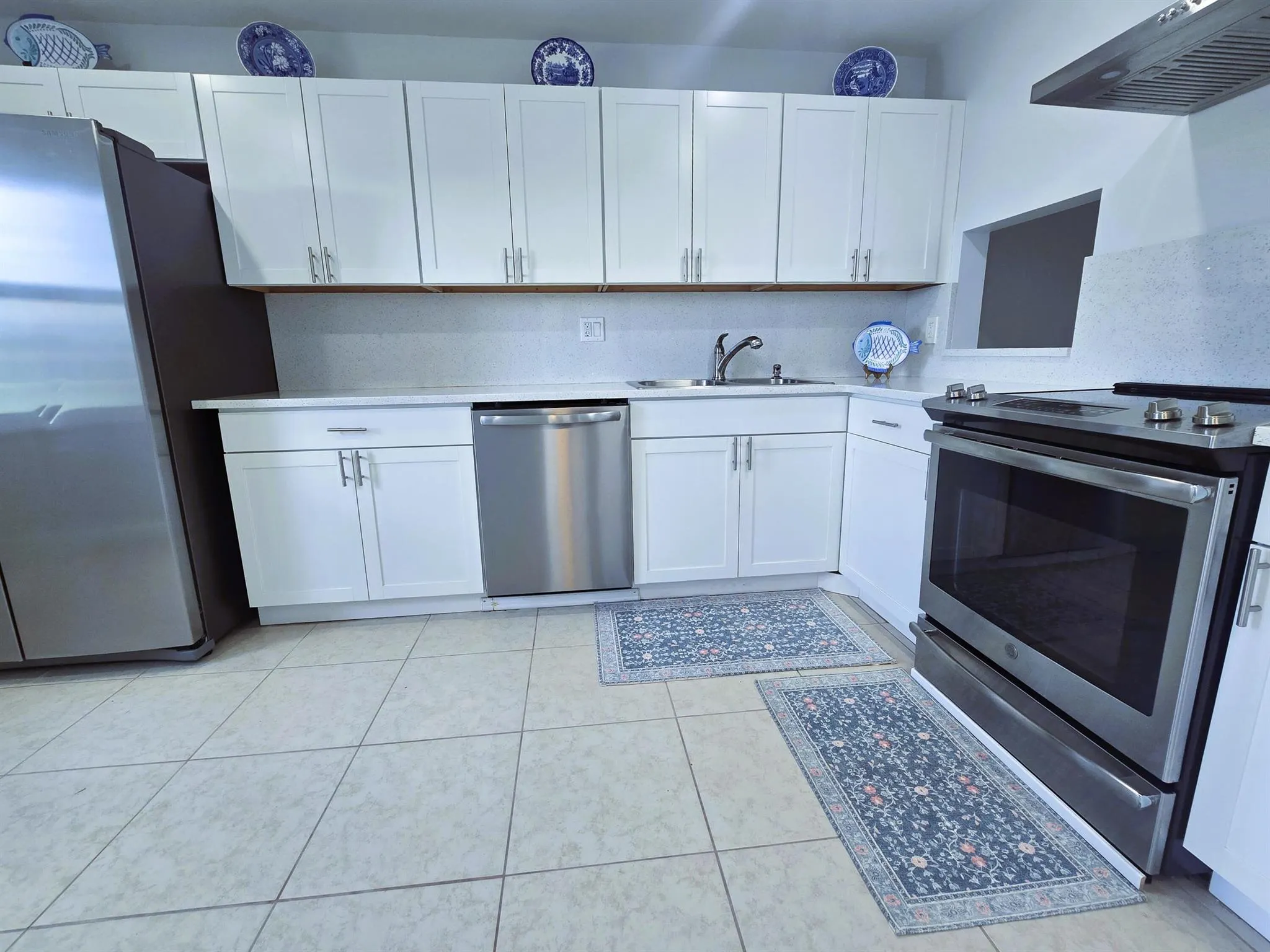 2886 Fernley Drive E, #40