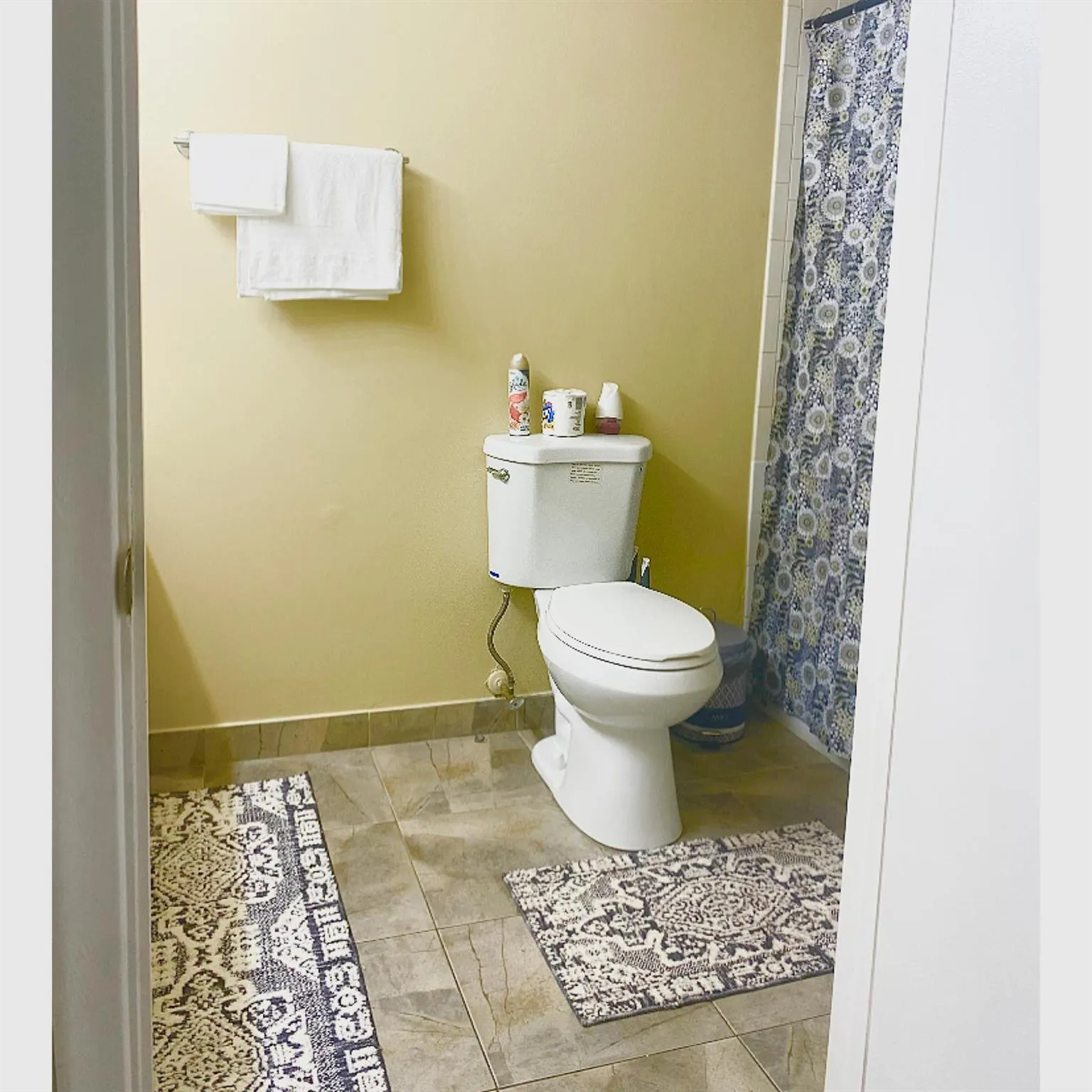 1750 N Congress Avenue, #403
