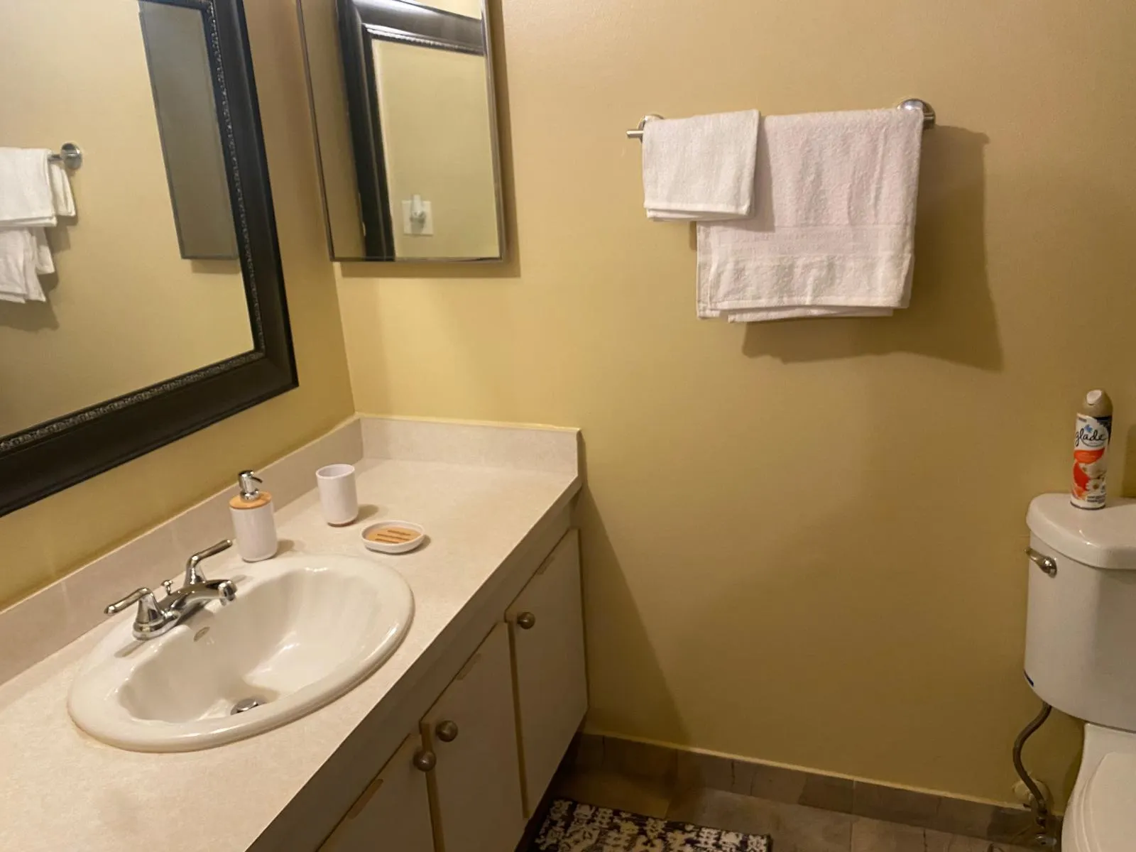 1750 N Congress Avenue, #403