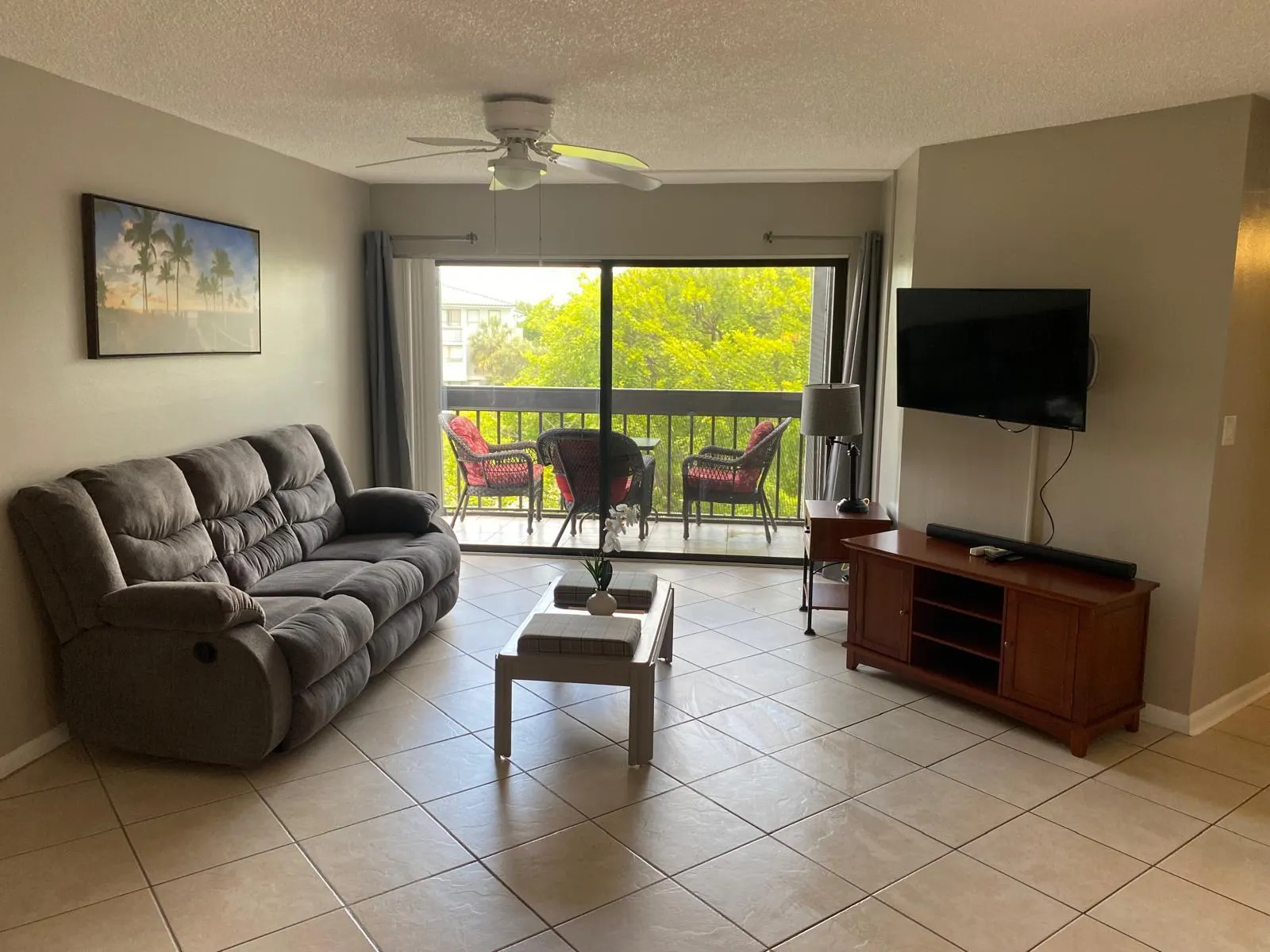 1750 N Congress Avenue, #403