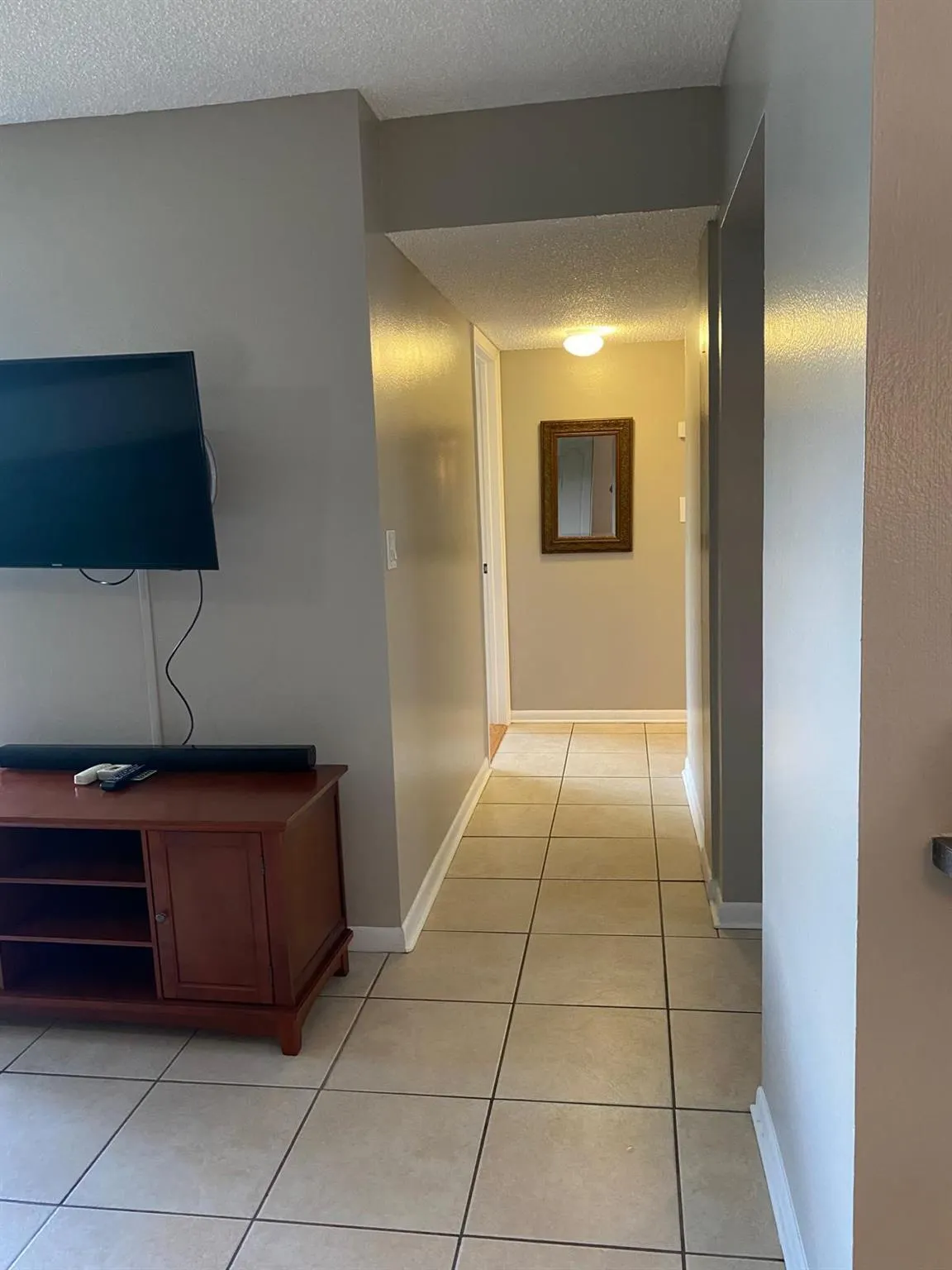 1750 N Congress Avenue, #403