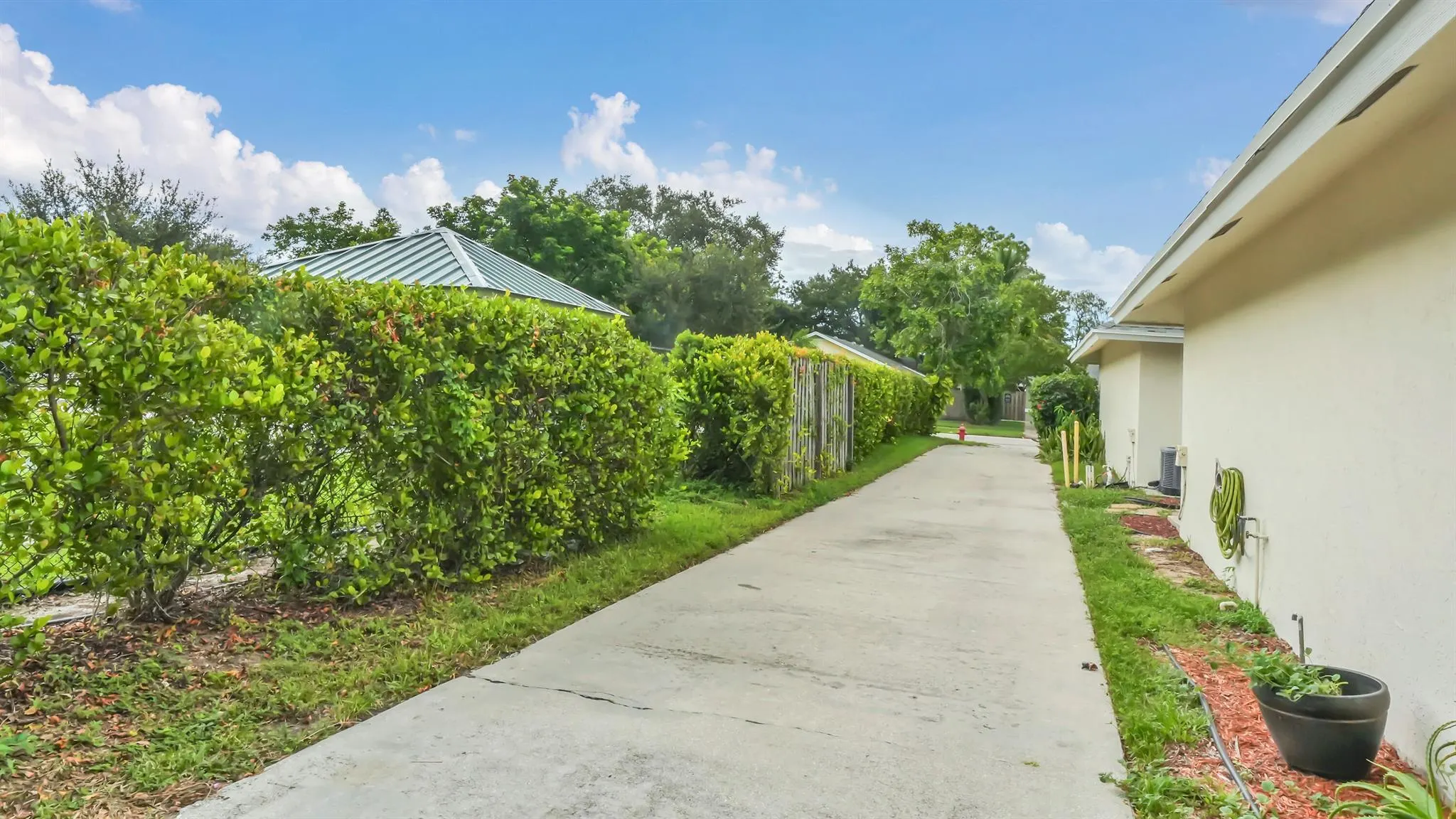 14010 Veronica Court