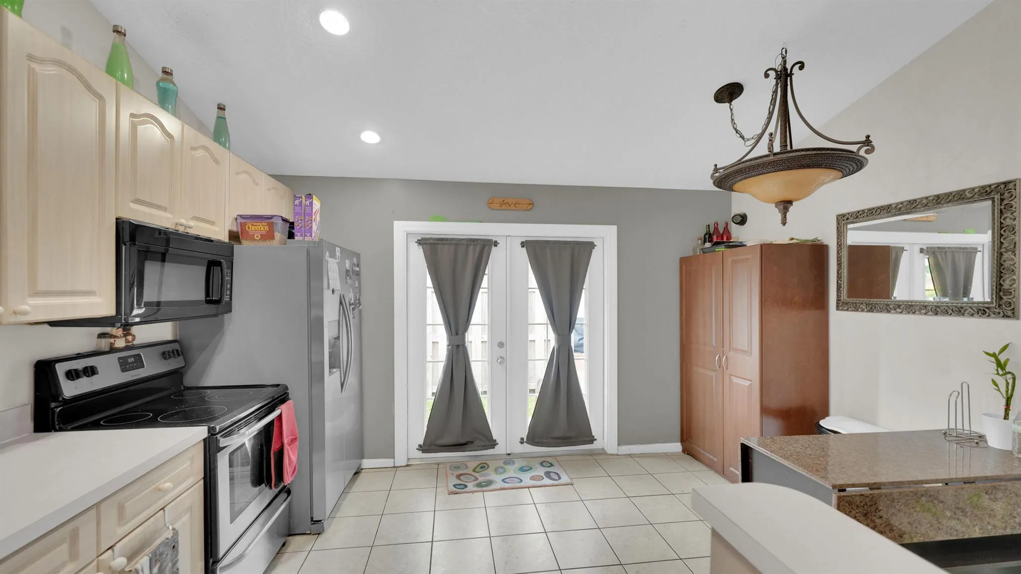 14010 Veronica Court