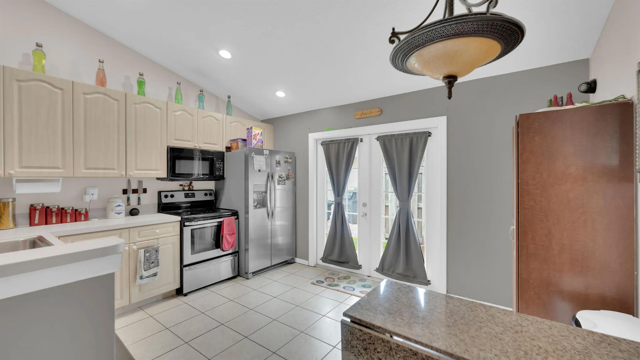 14010 Veronica Court