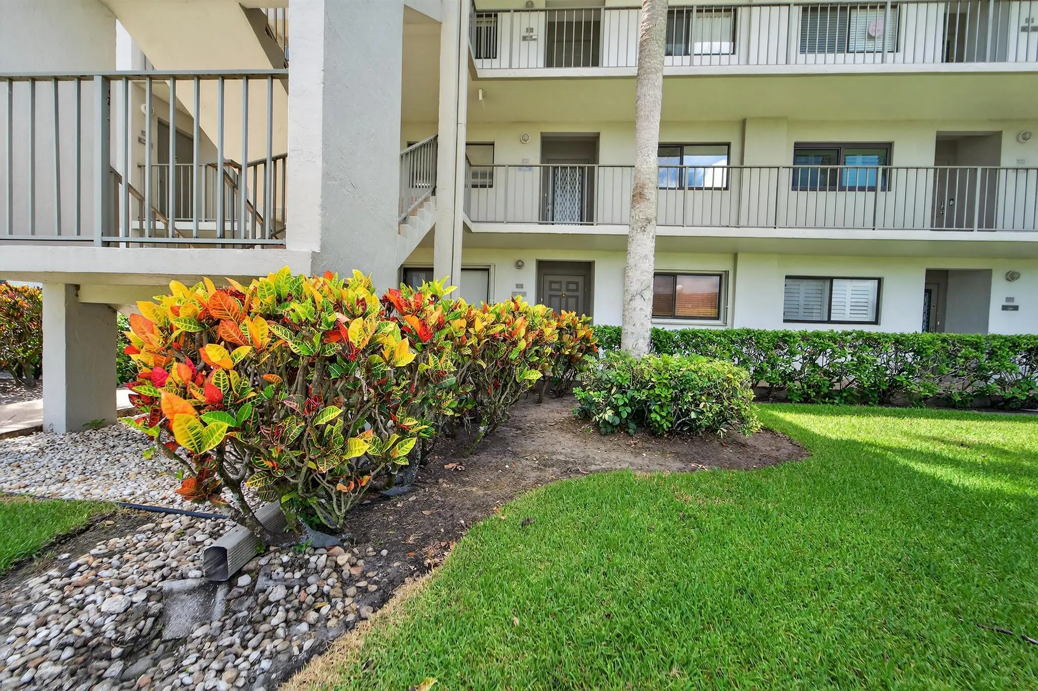 5574 Witney Drive, #102