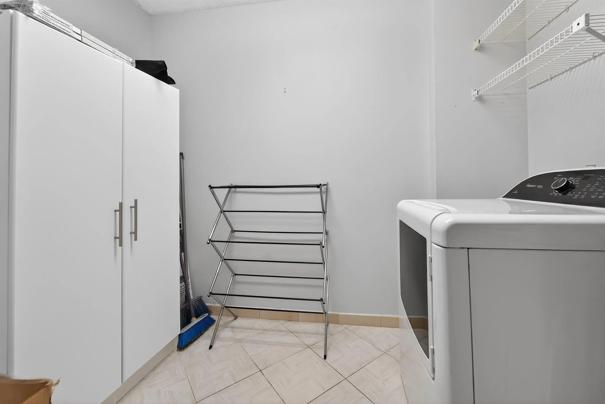 5574 Witney Drive, #102