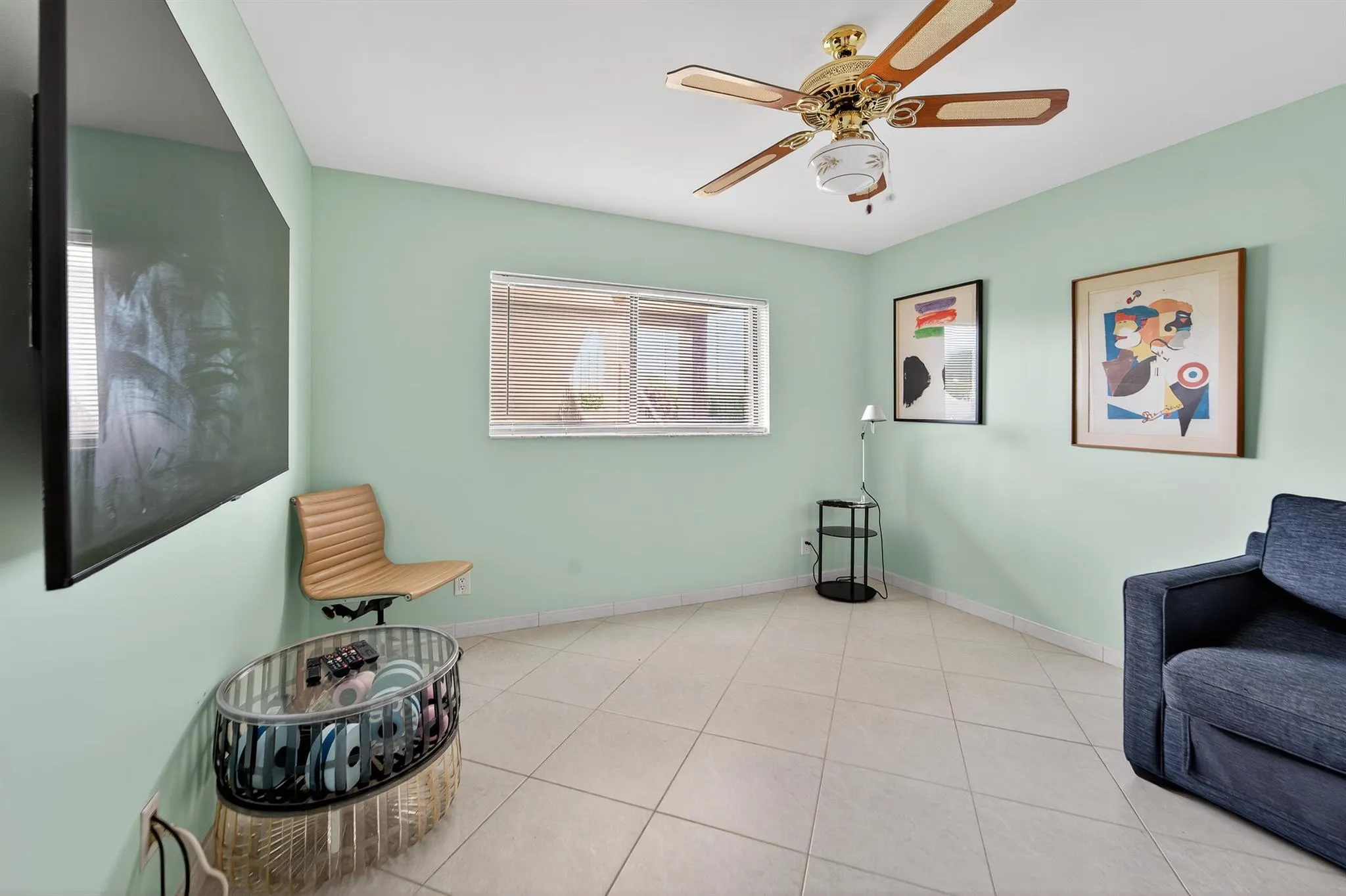 5574 Witney Drive, #102