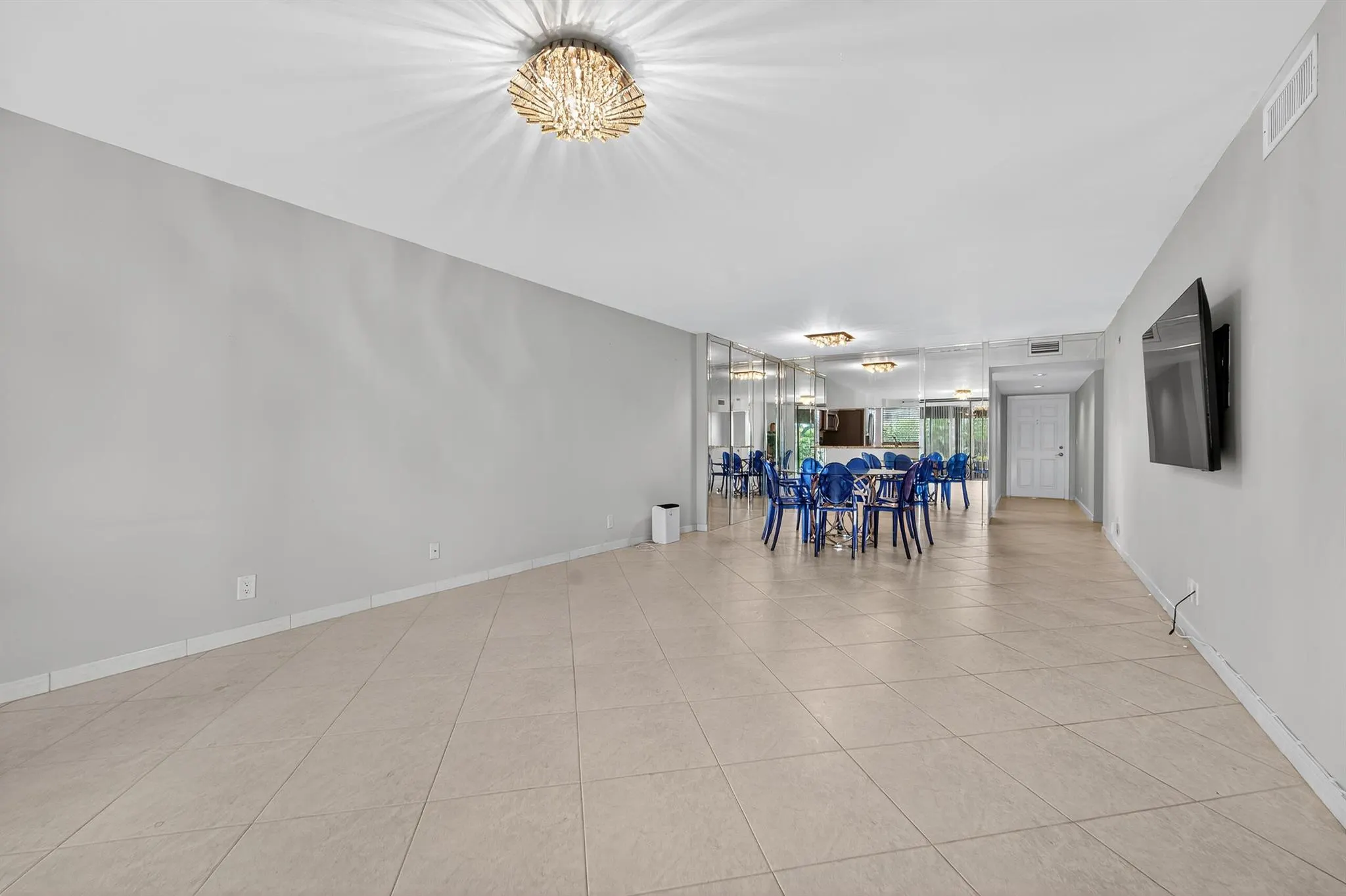 5574 Witney Drive, #102