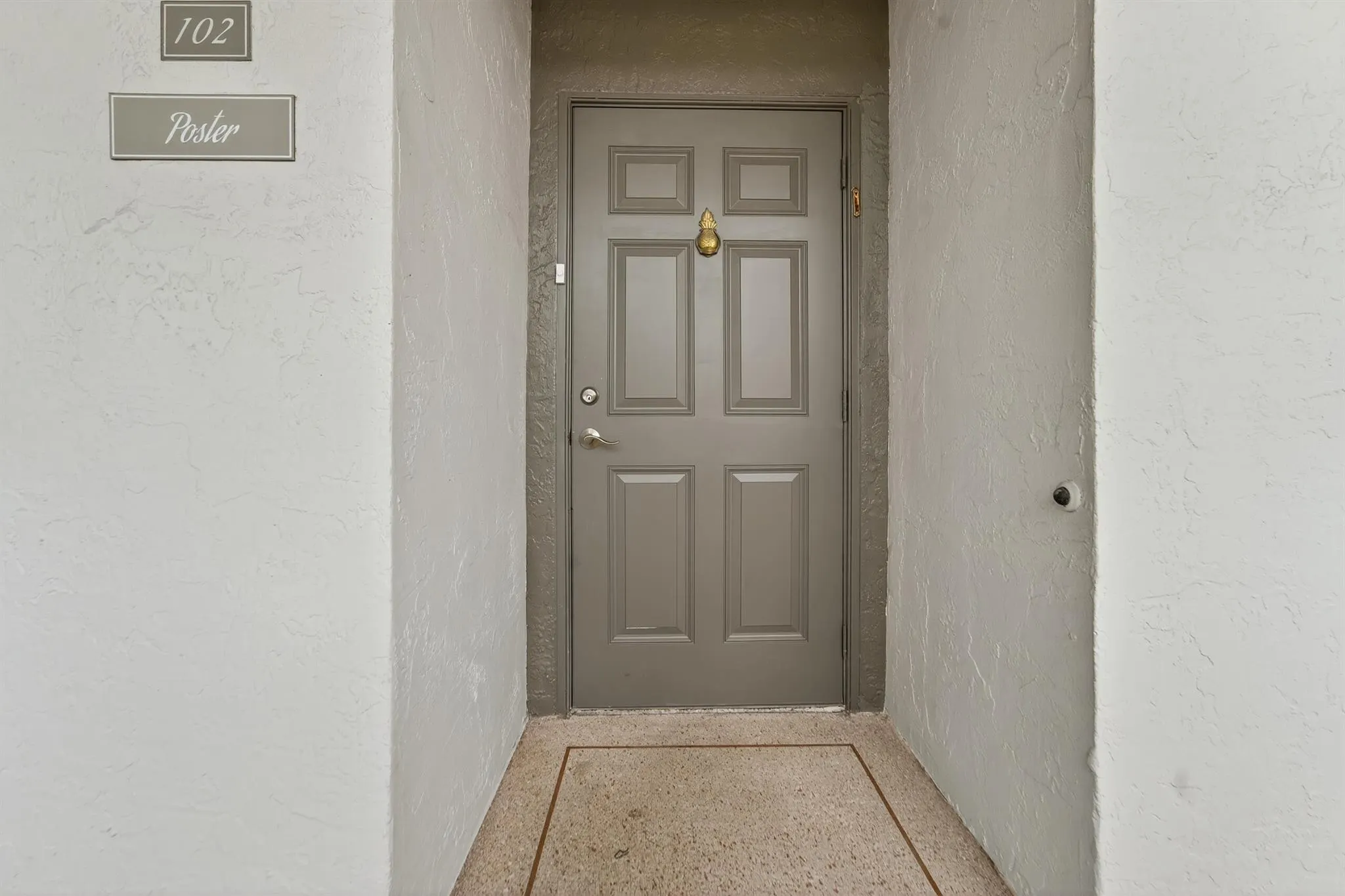 5574 Witney Drive, #102