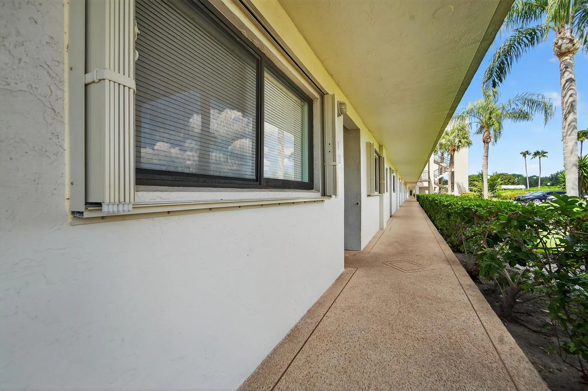 5574 Witney Drive, #102