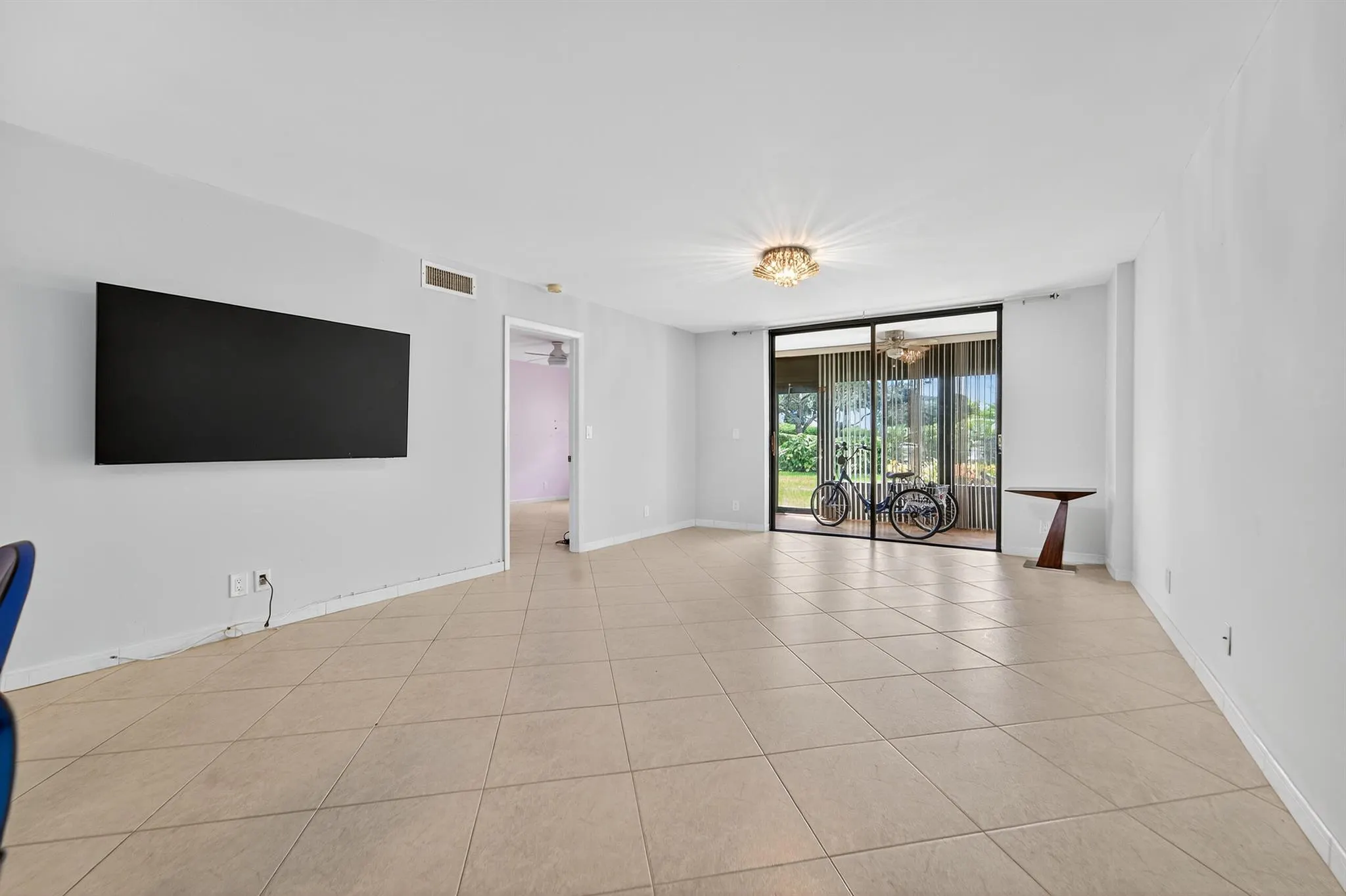 5574 Witney Drive, #102