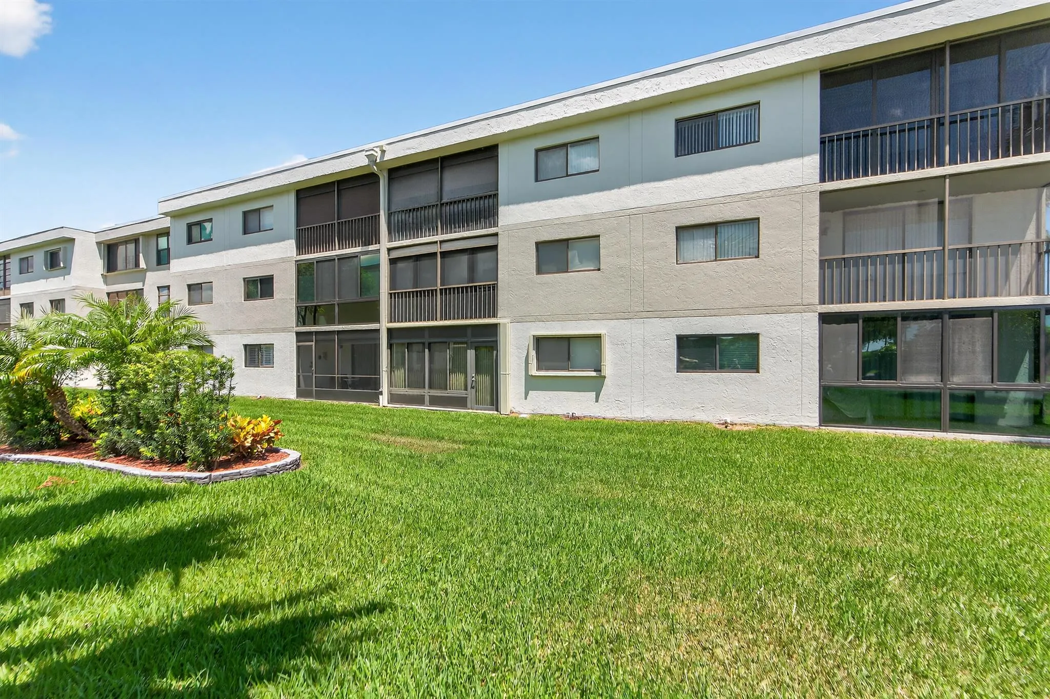 5574 Witney Drive, #102