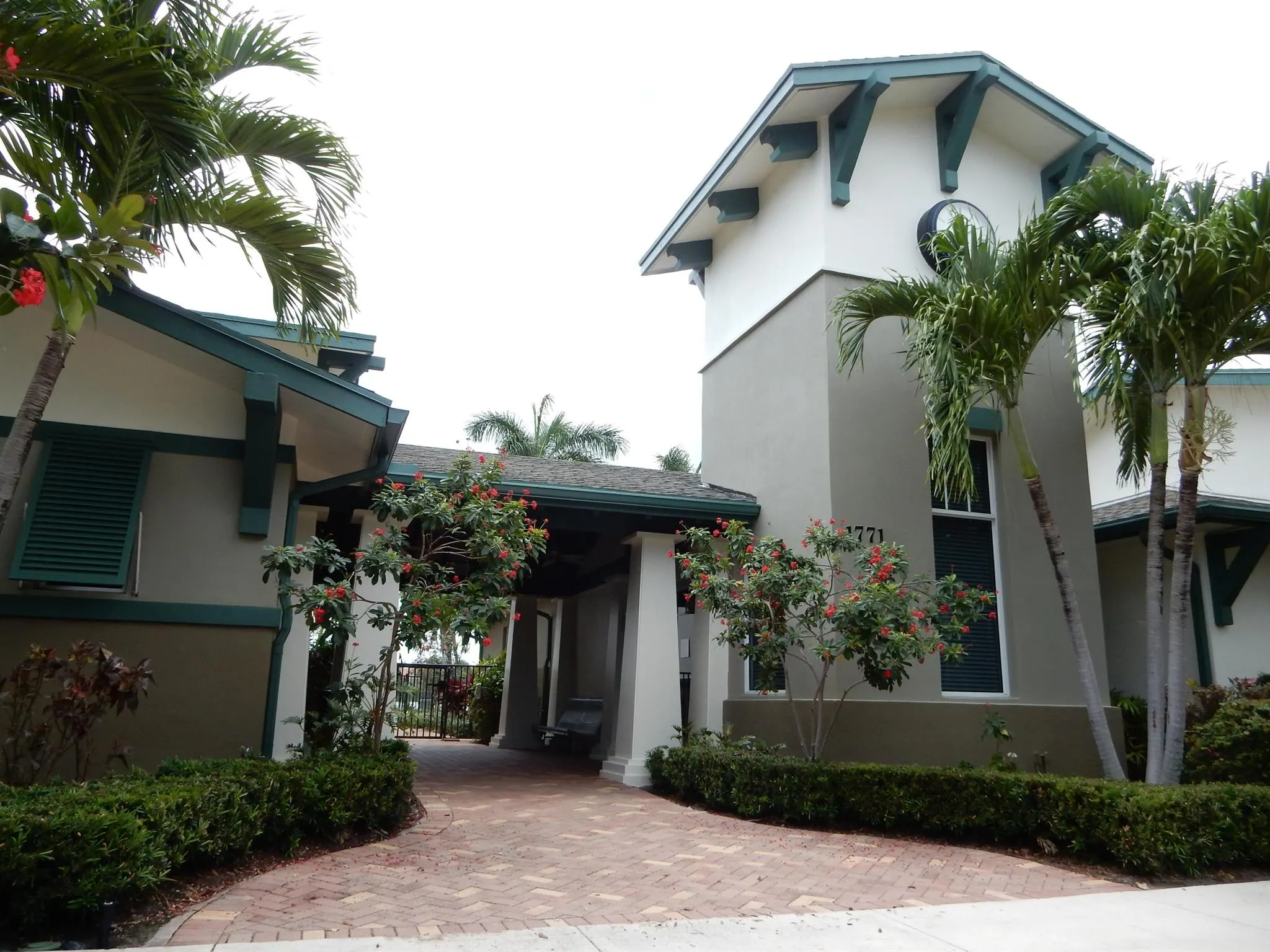 660 Amador Lane, #7